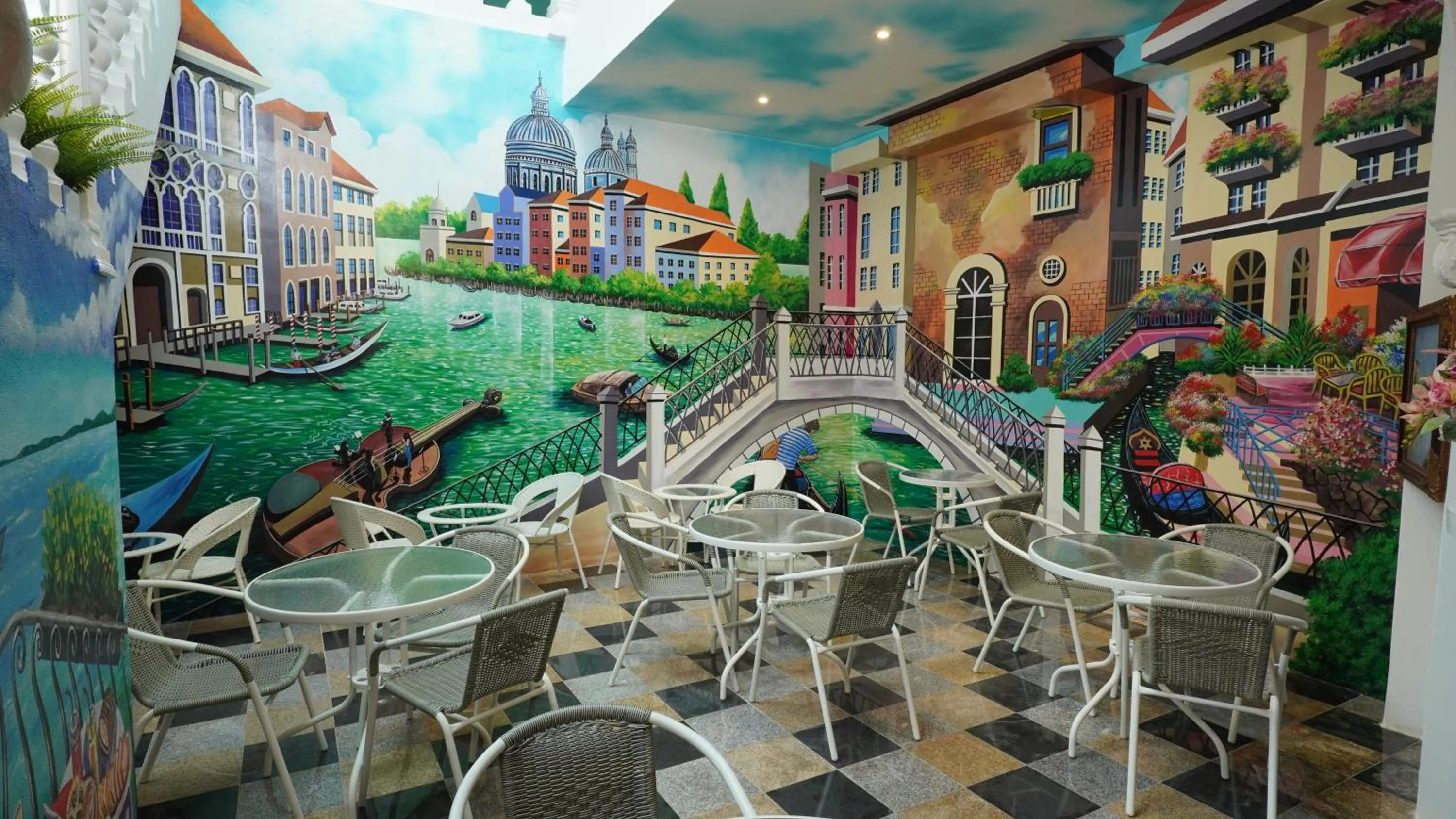 Restaurant/places to eat in Kimberley Boutique Hotel