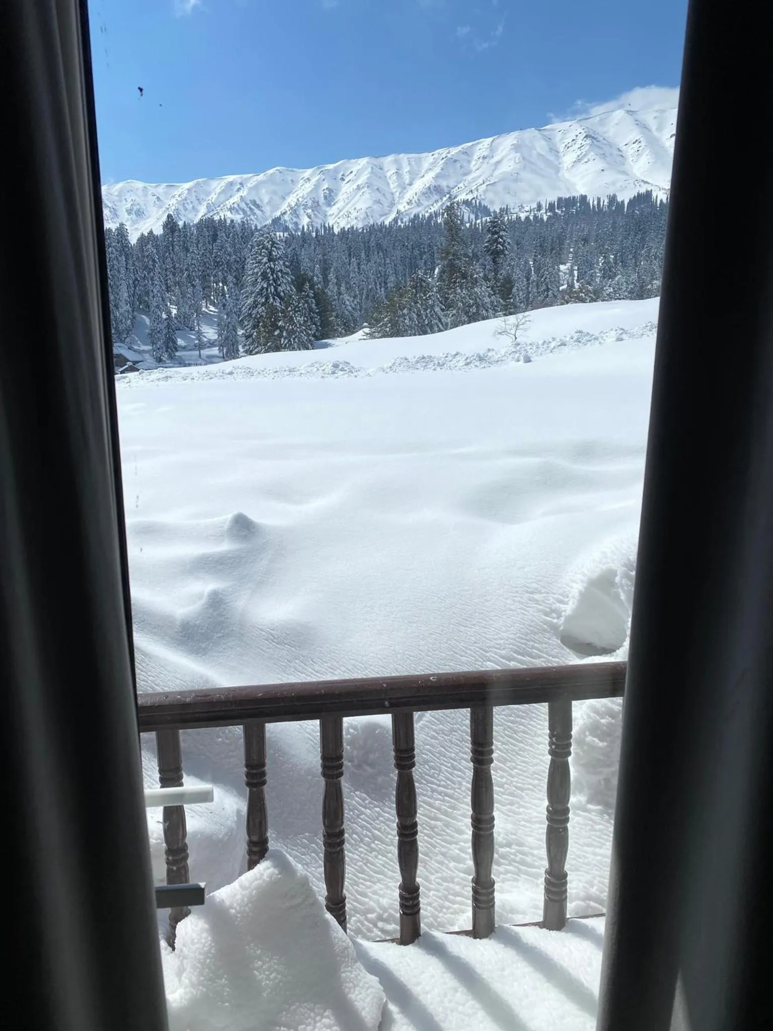 Balcony/Terrace in Gulmarg Woods By Stay Pattern