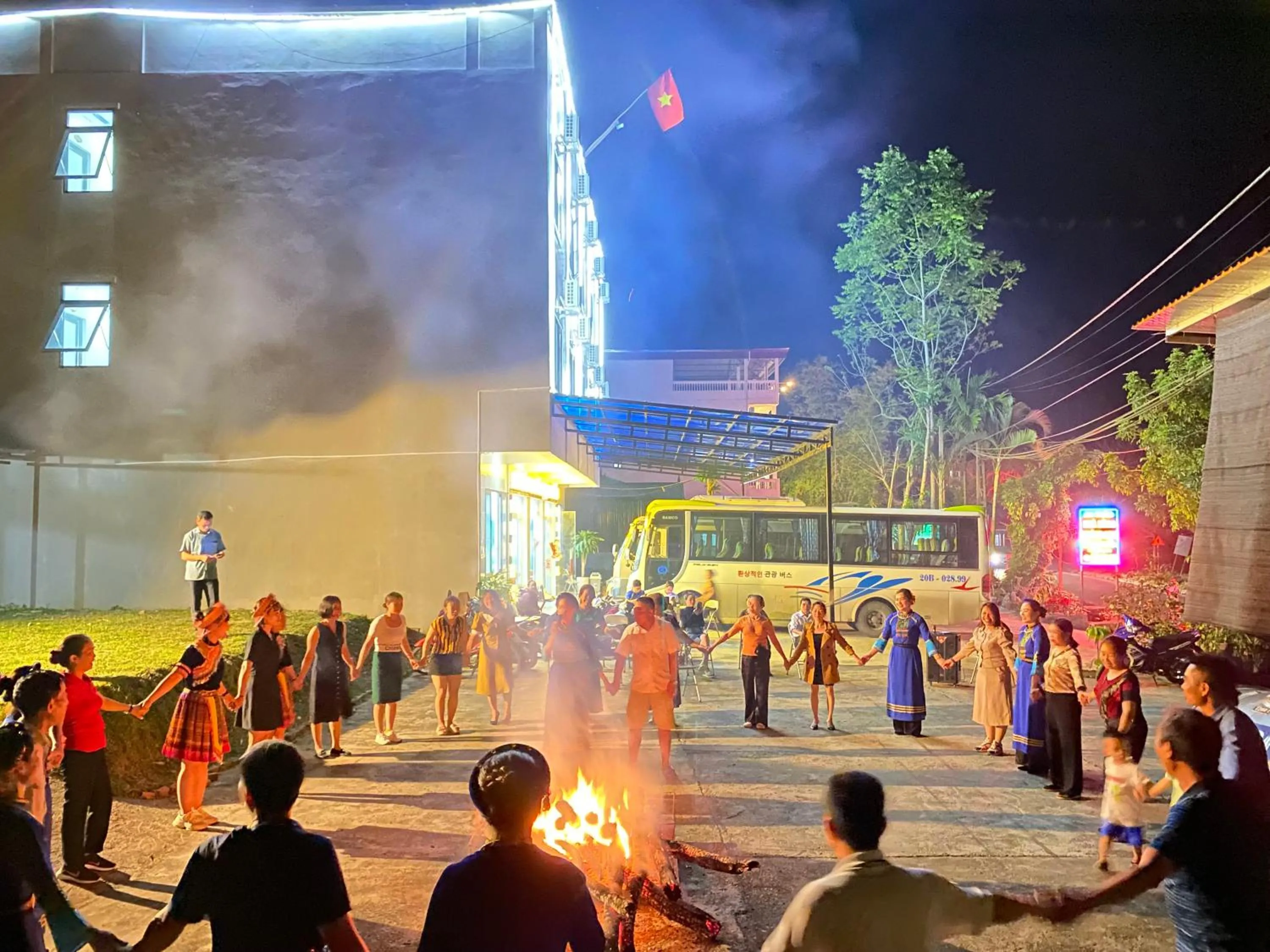 Restaurant/places to eat in An Thảo Ba Bể Hotel