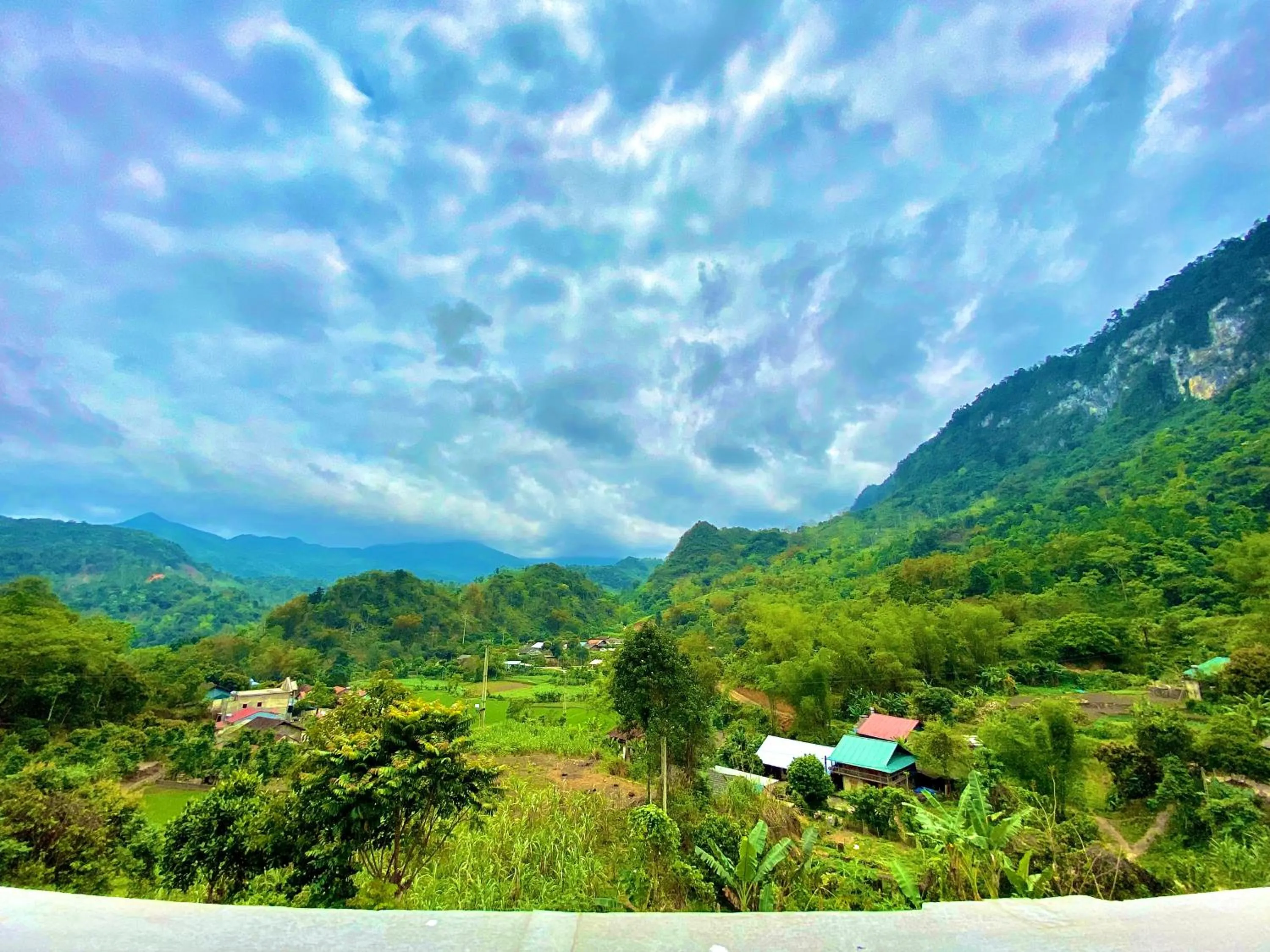Natural landscape in An Thảo Ba Bể Hotel