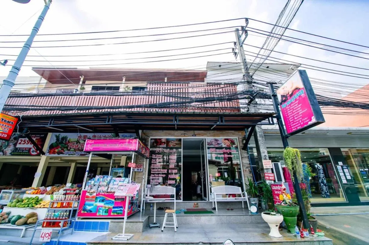 Street view in Wanna Marine