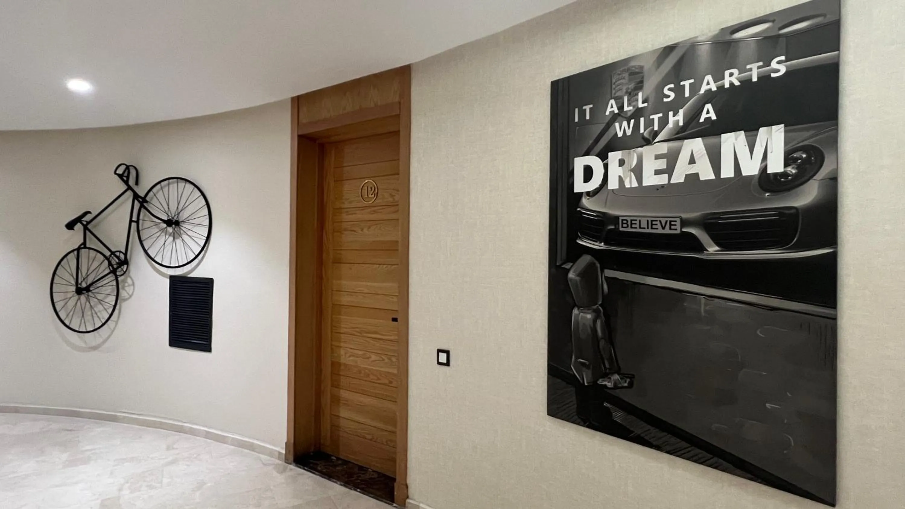 Decorative detail in ZEN Suites Hotel Massira