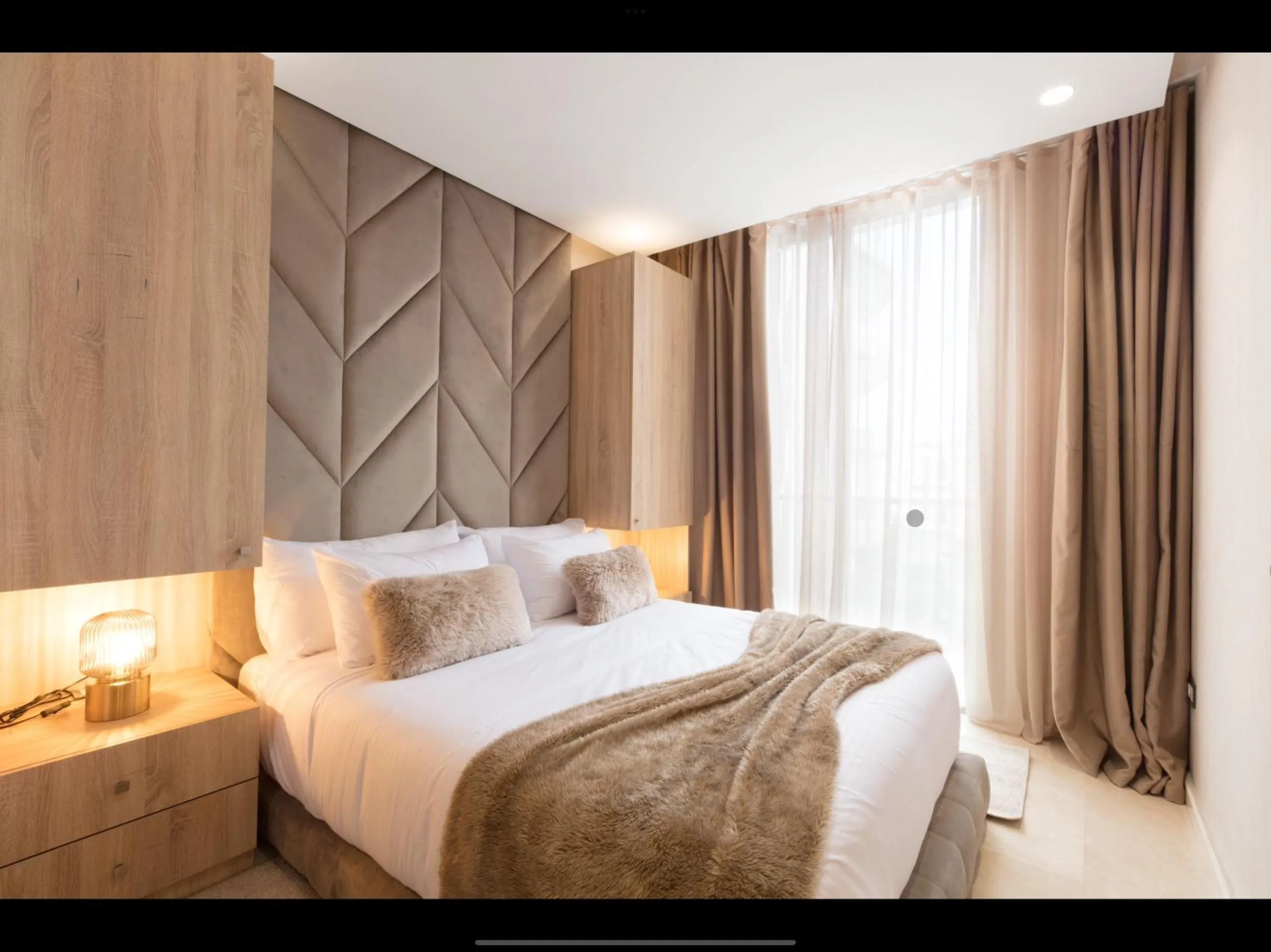 Bedroom, Bed in ZEN Suites Hotel Massira