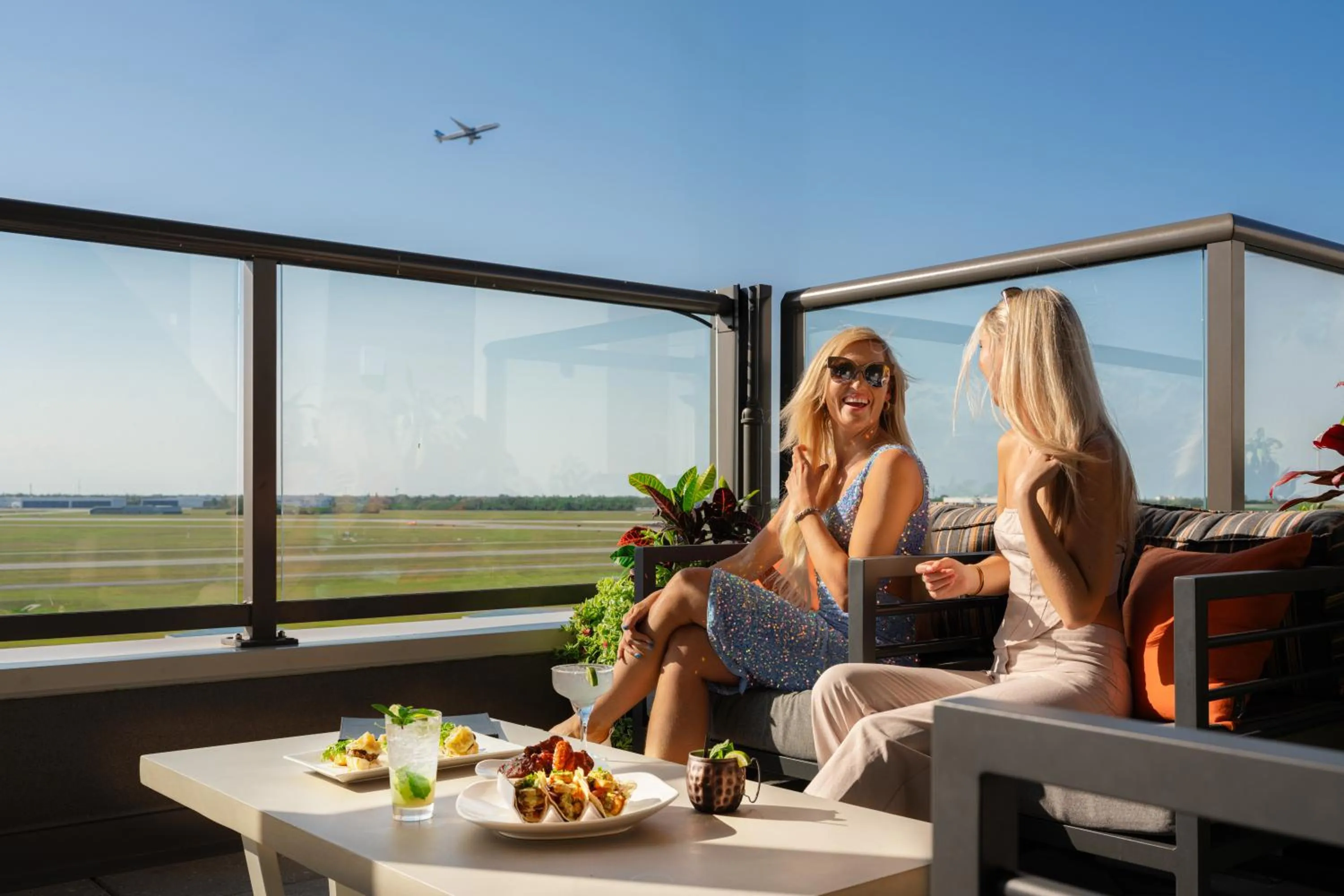 Restaurant/places to eat in Hyatt Place Melbourne Airport, Fl