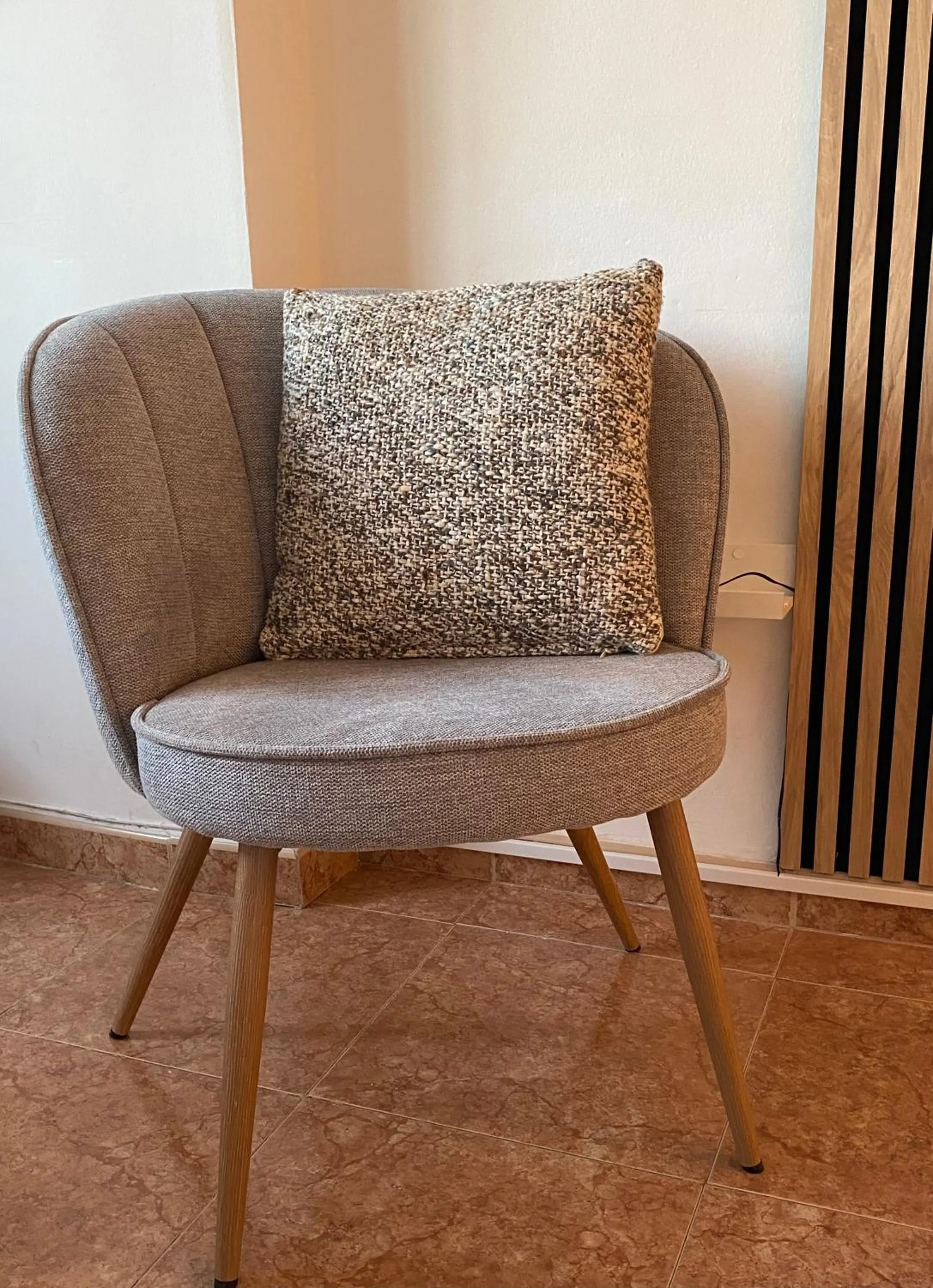 hair dresser in Studio La Carihuela