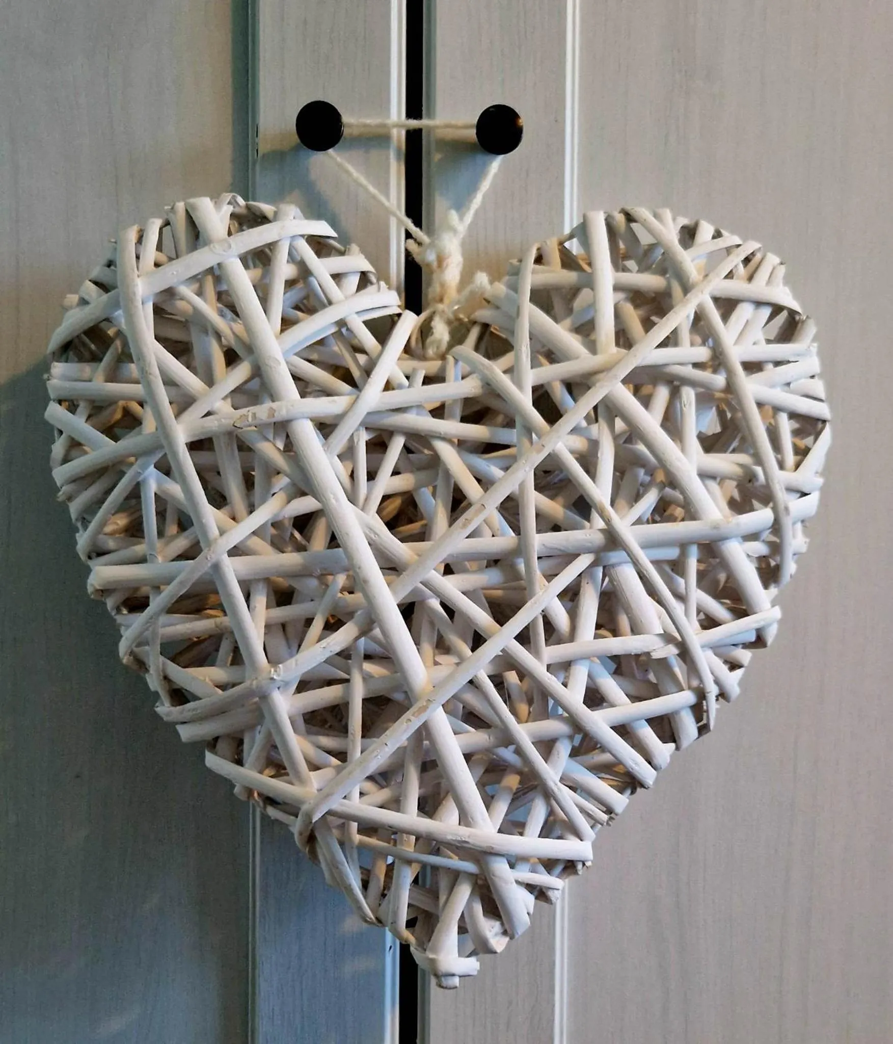 Beautiful Marina Apartment with private garden, flexible bedrooms with zip & link beds