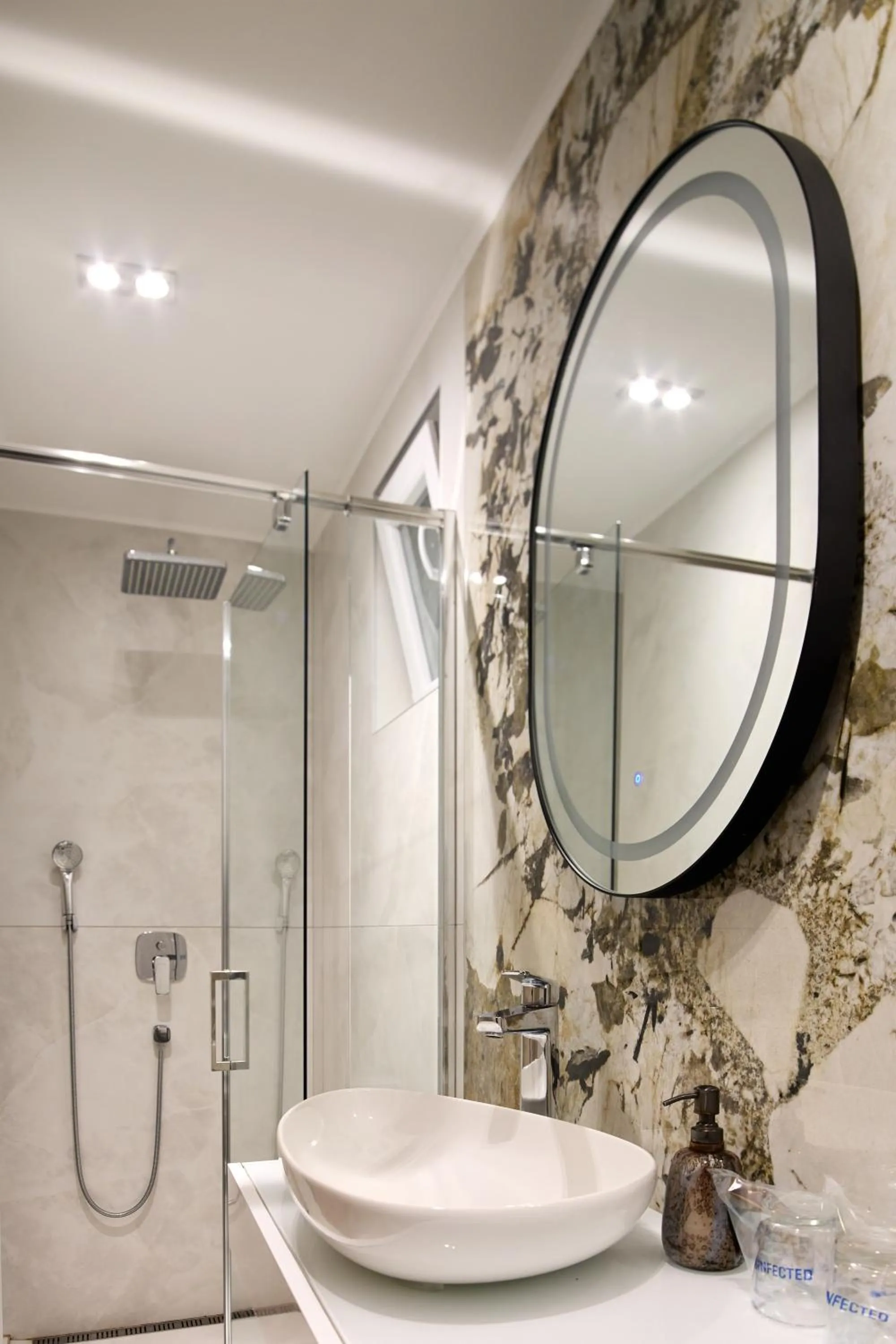 Bathroom in Garni Boutique Hotel Arta