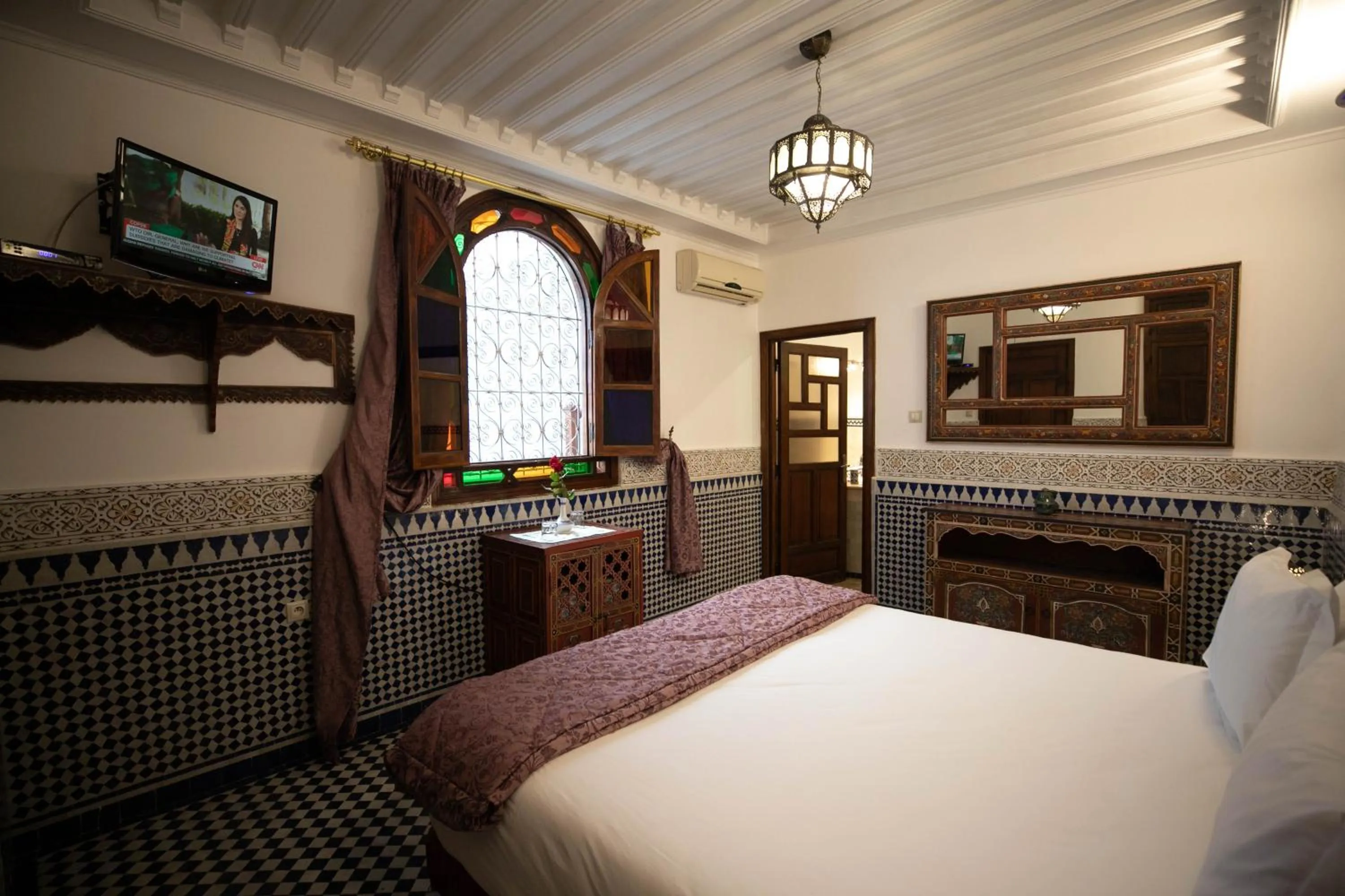 Bed in Riad La Perle De La Médina