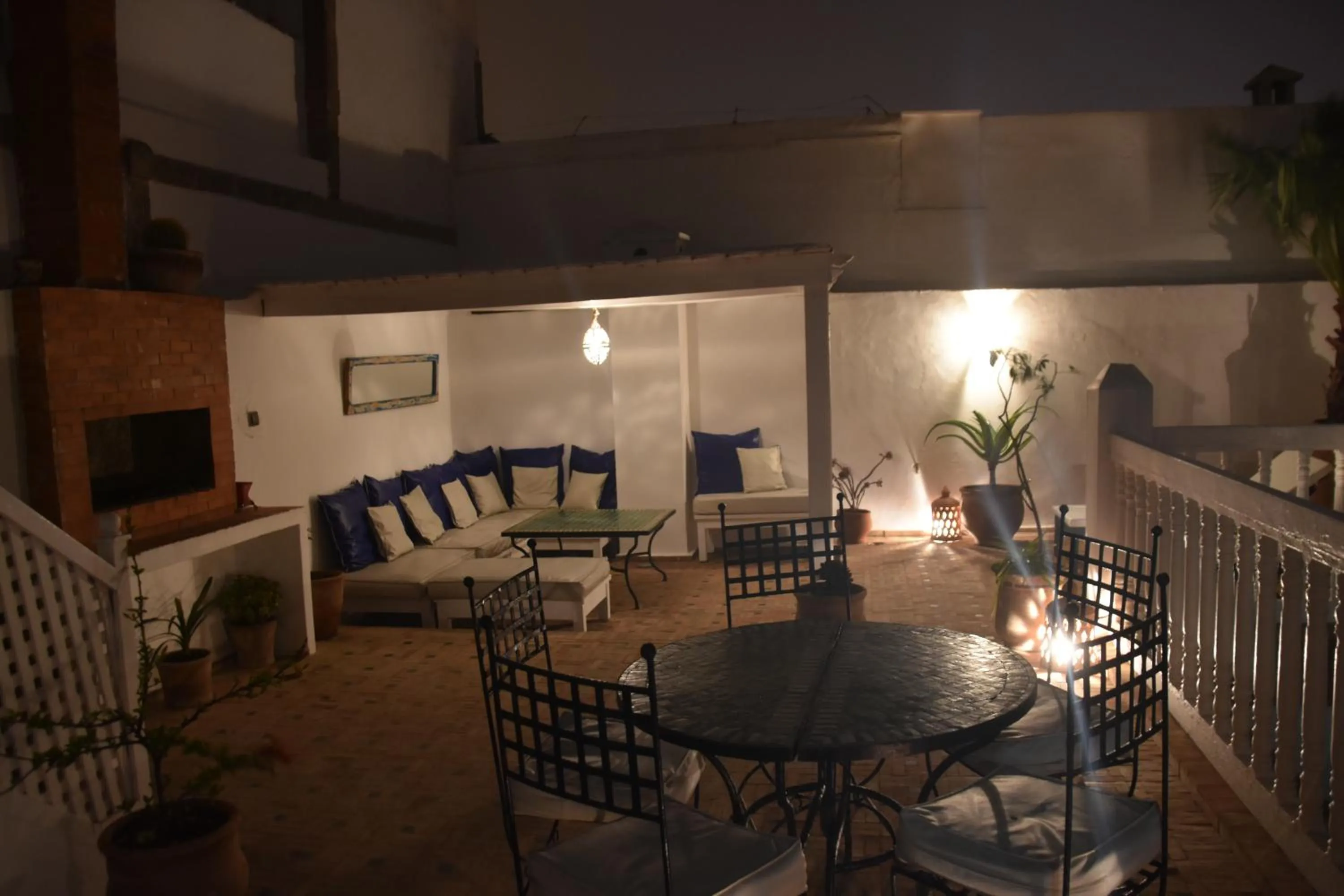 Patio in RIAD DAR ASSALAMA Terrasse Vue Mer