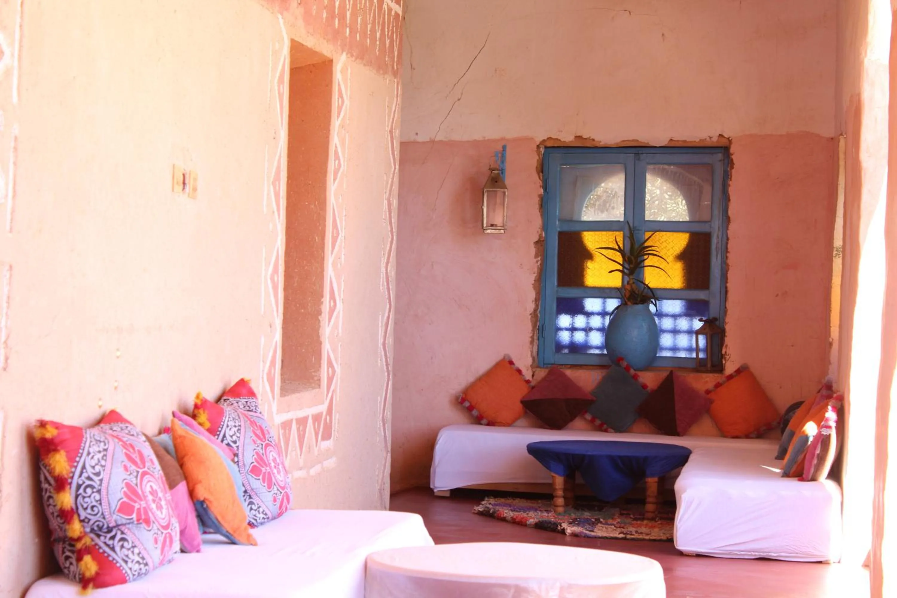 Balcony/Terrace, Bed in Dar Timitar