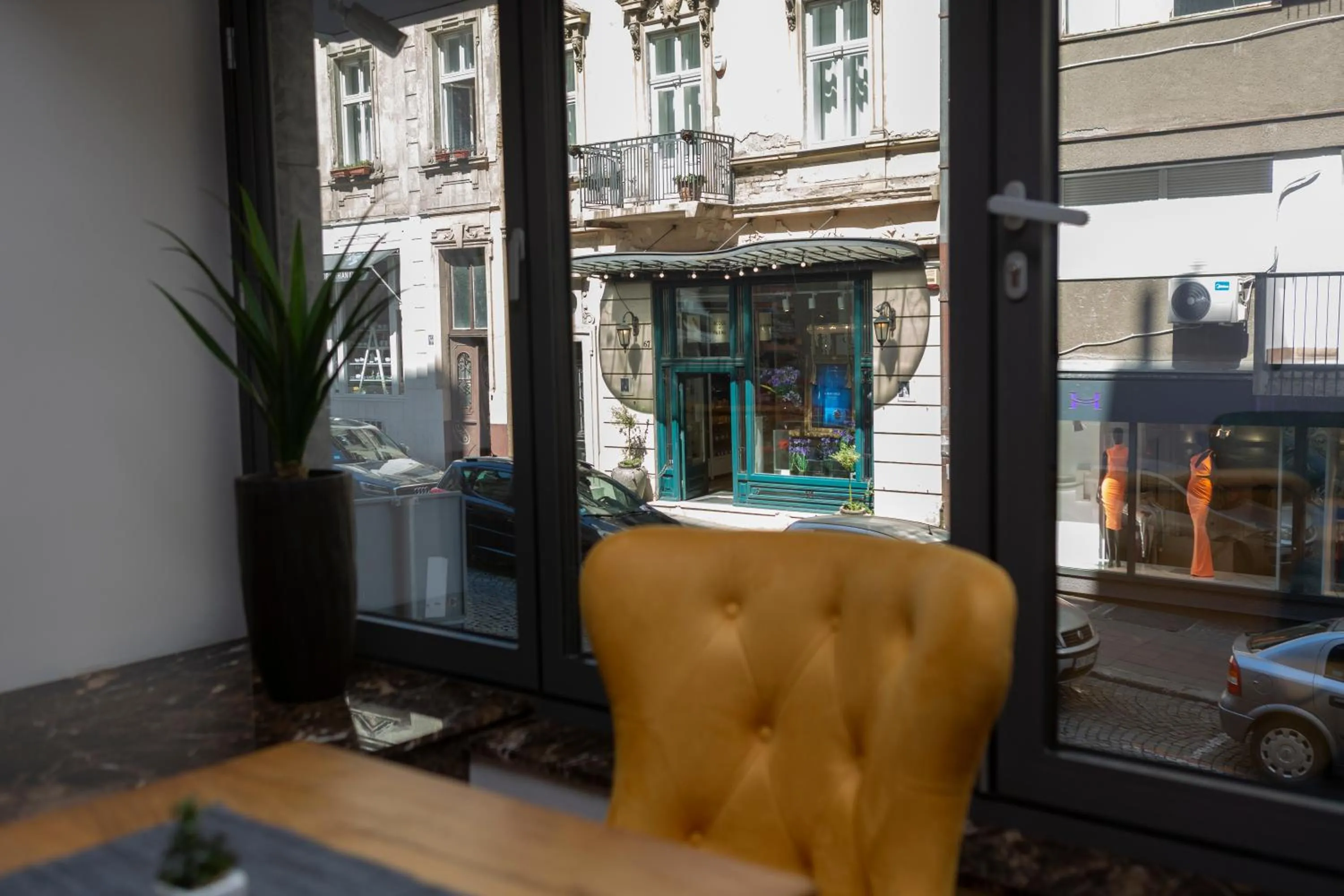 City view in Hotel Royal Inn