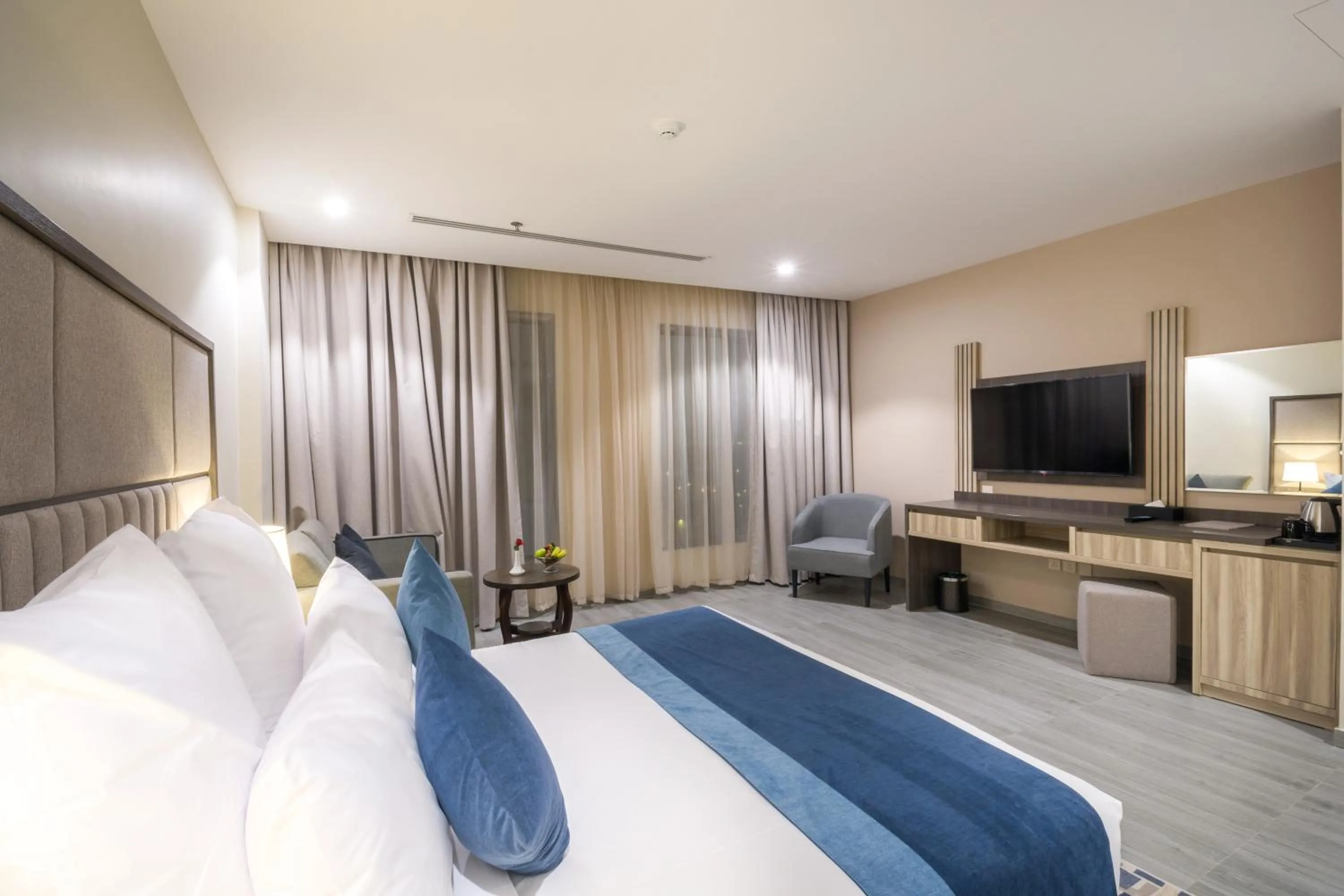 Bedroom, Bed in Enala Hotel - Al Khobar