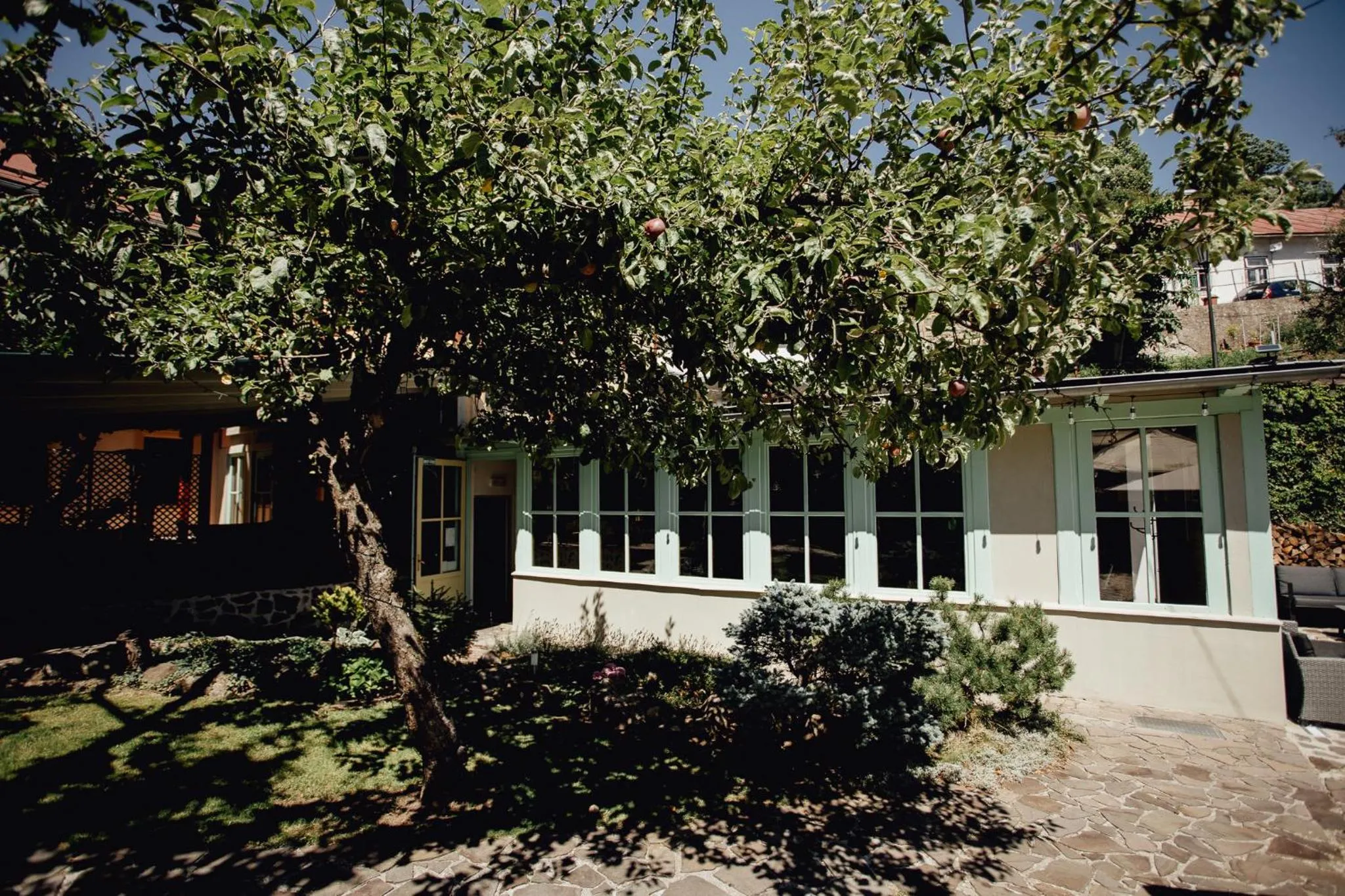 Property building in Botanický dvor