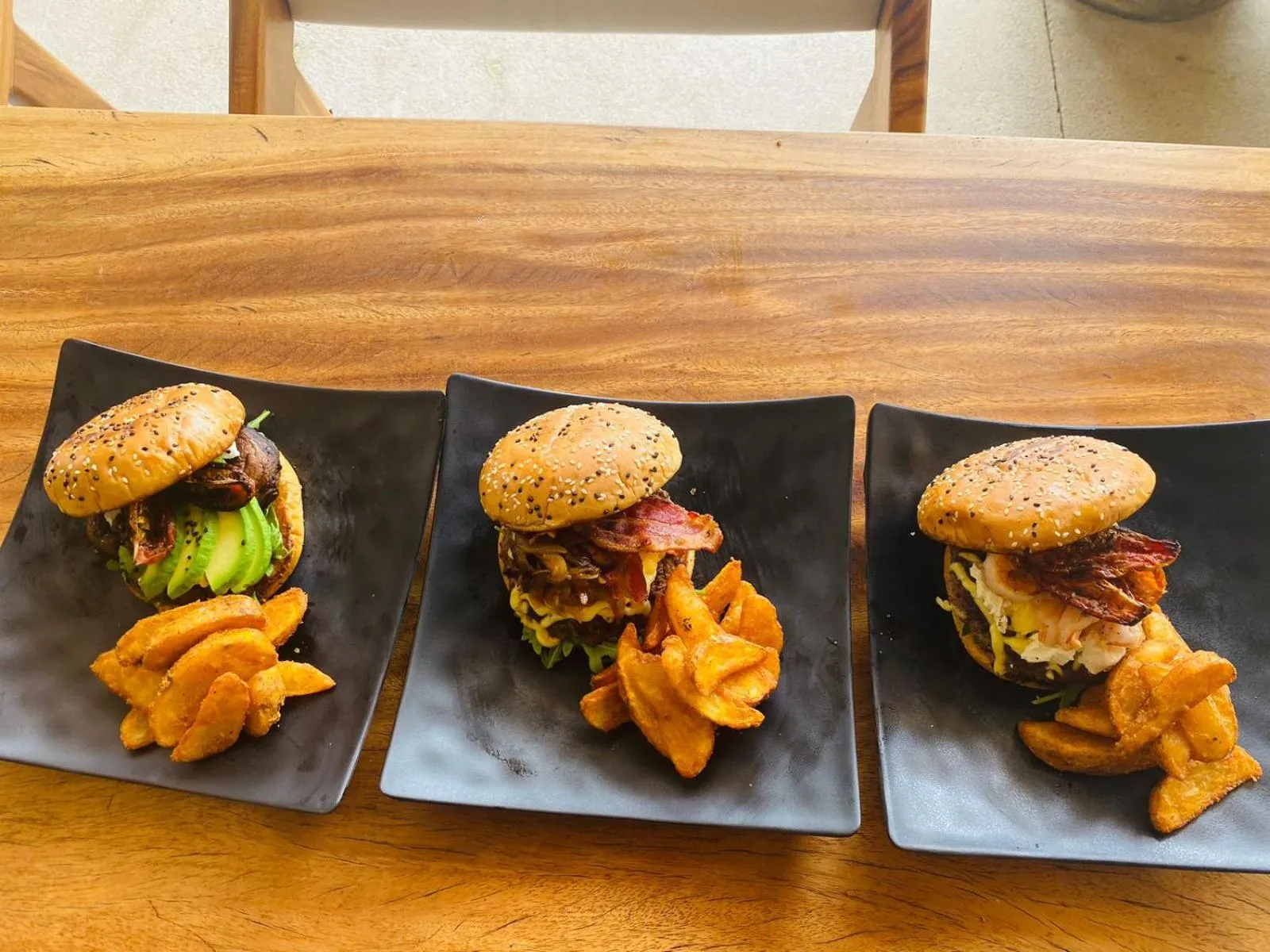 Restaurant/places to eat in Ophelia Experience