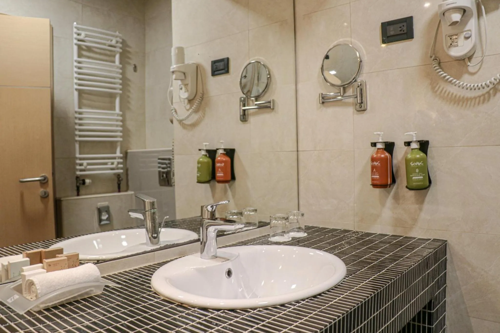 Photo of the whole room in Holiday Inn Belgrade, an IHG Hotel