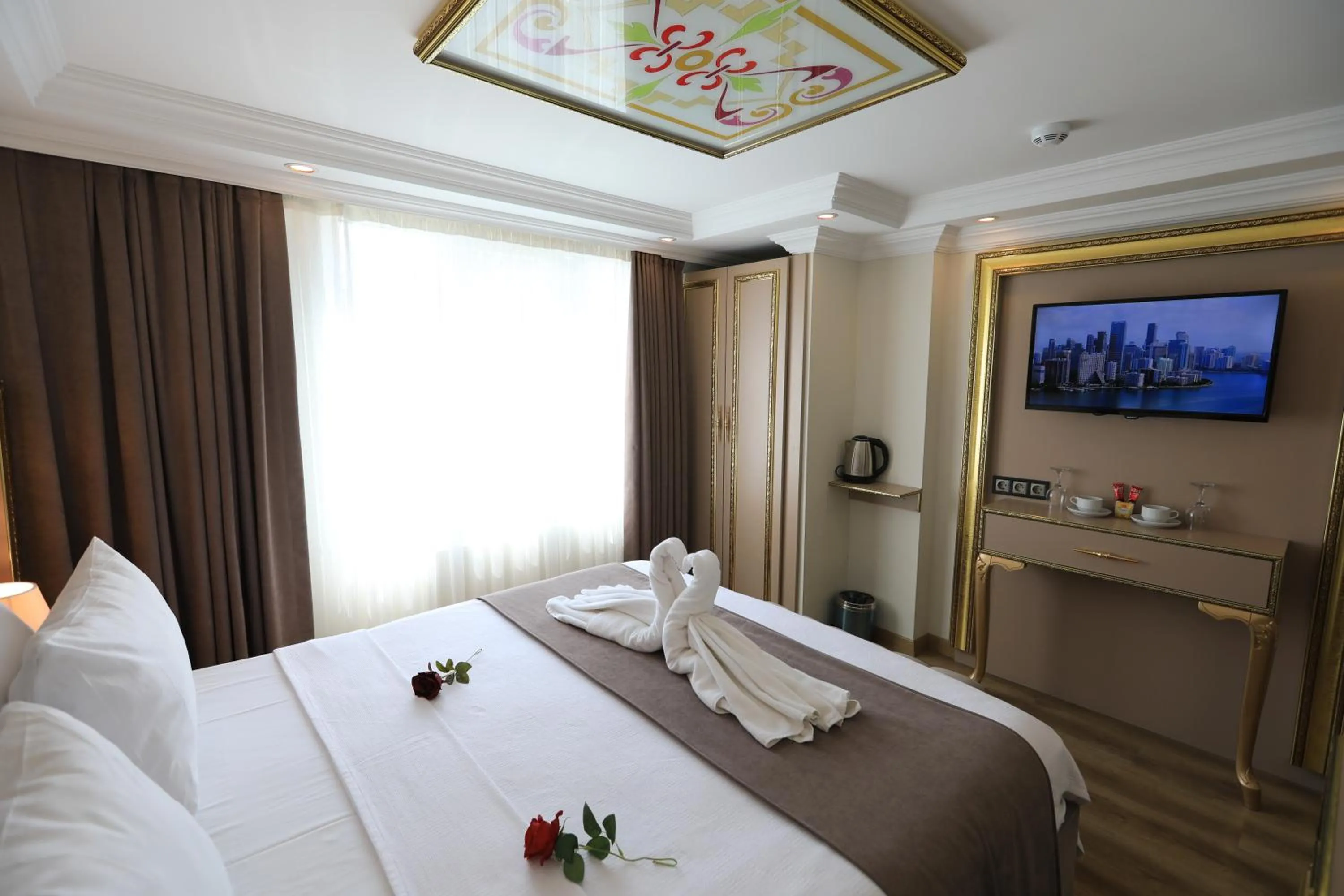 Bed in Blue Zerzevan Konak Hotel