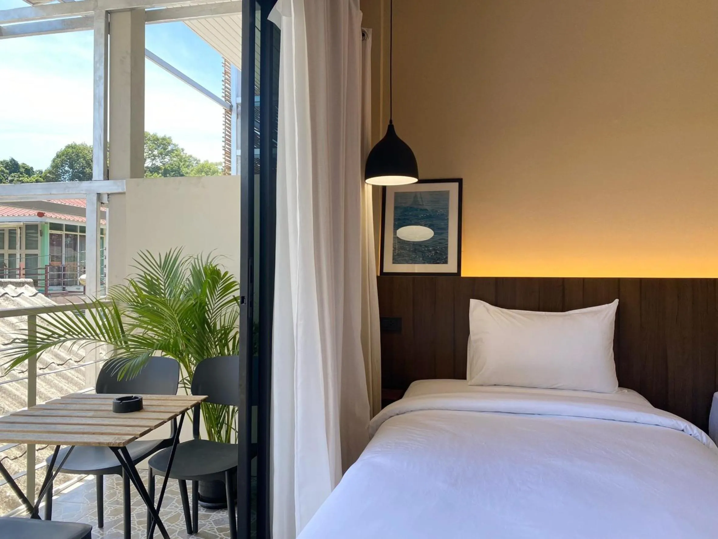 Bed in Suncloud Hotel Koh Samet