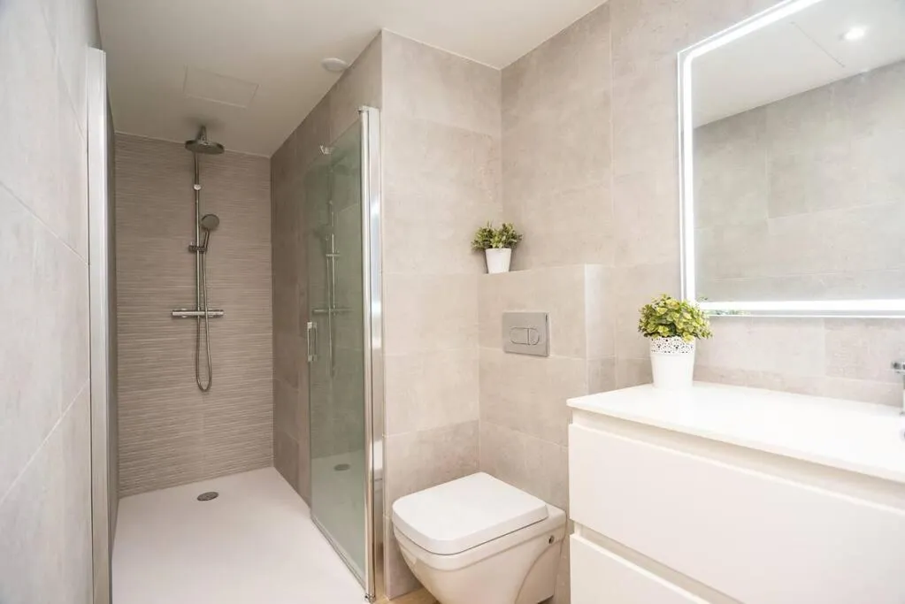 Shower in Gran piso en Puerto deportivo Marina Palamós IDEAL FAMILIAS