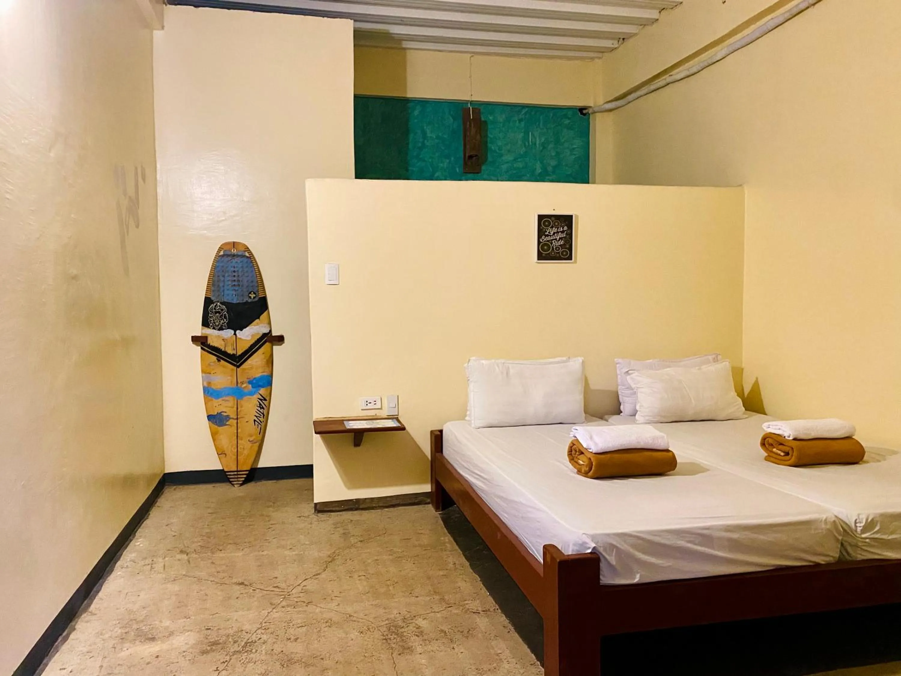 Bed in Lexias Hostel and Workspace - Siargao