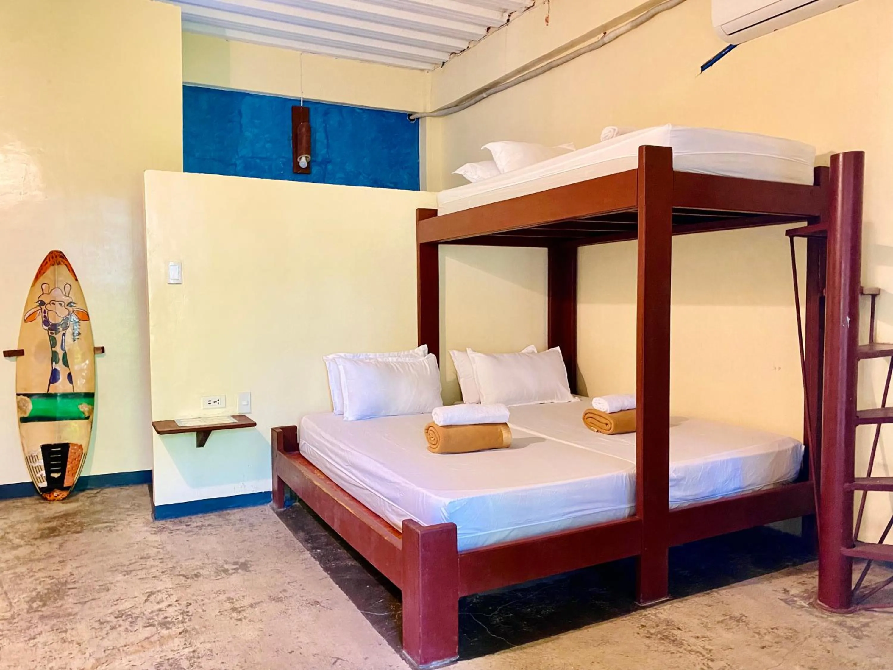 Bed in Lexias Hostel and Workspace - Siargao