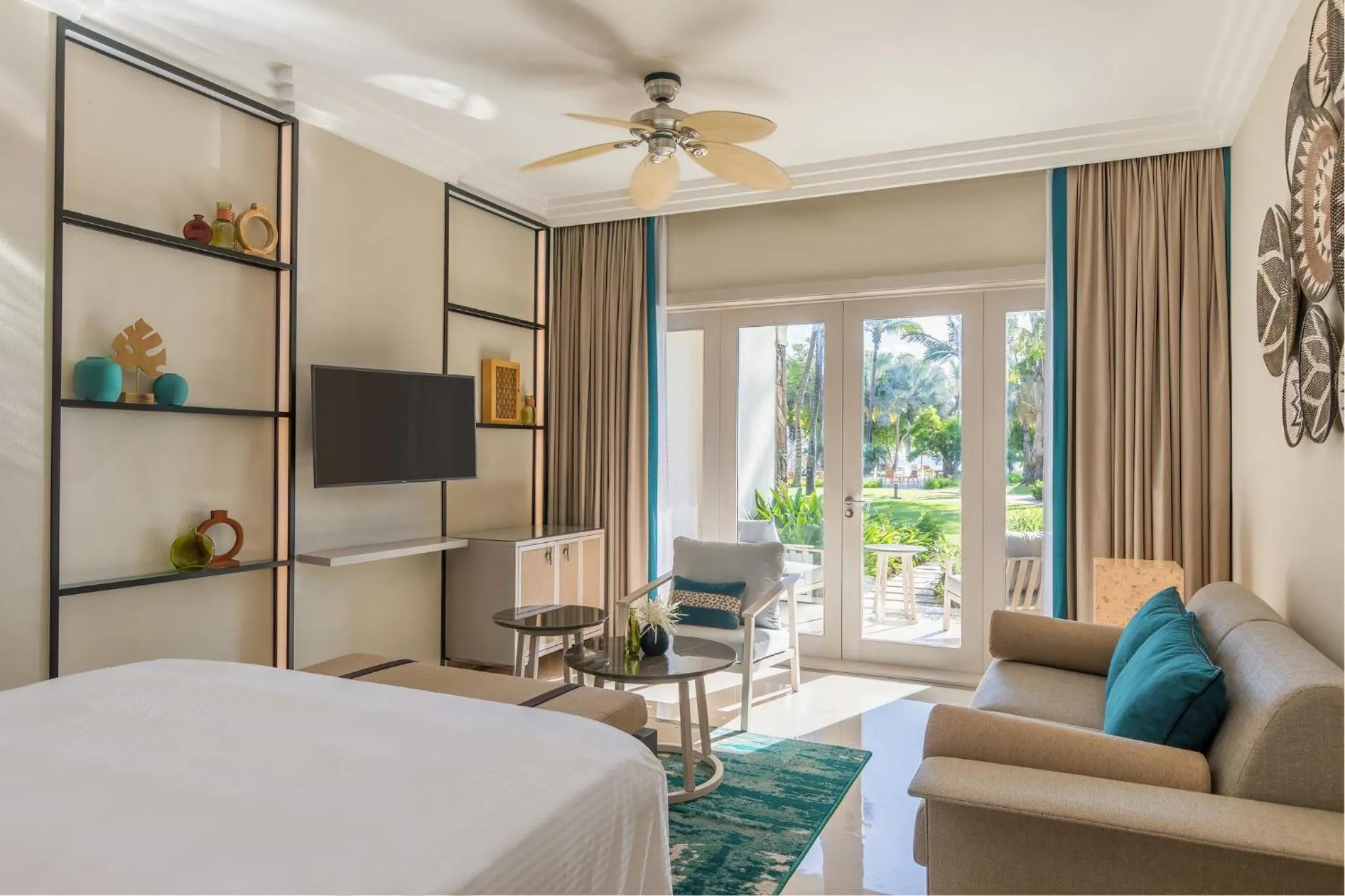 Photo of the whole room in InterContinental Mauritius Resort Balaclava Fort by IHG