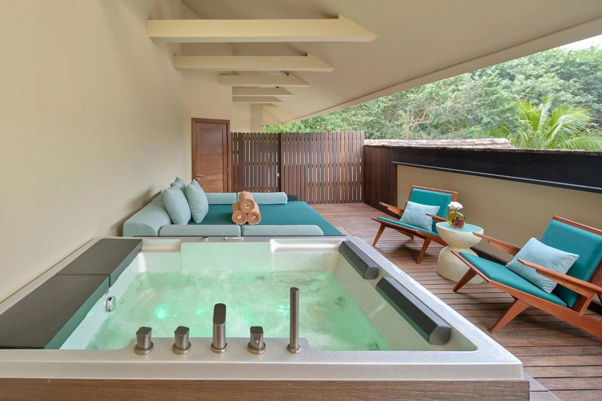 Photo of the whole room in InterContinental Mauritius Resort Balaclava Fort by IHG