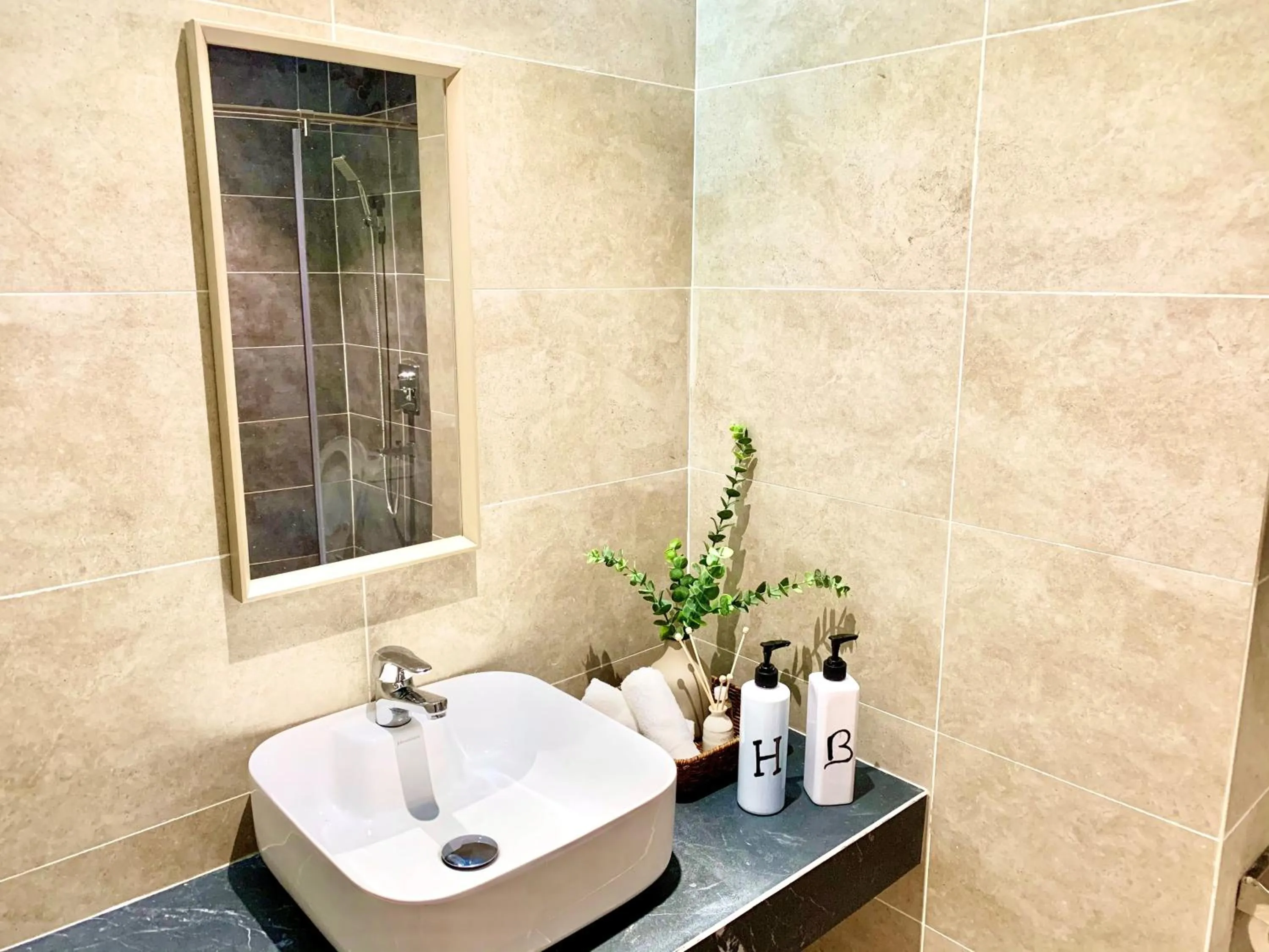 Bathroom in Deco Home @ Aru Suites