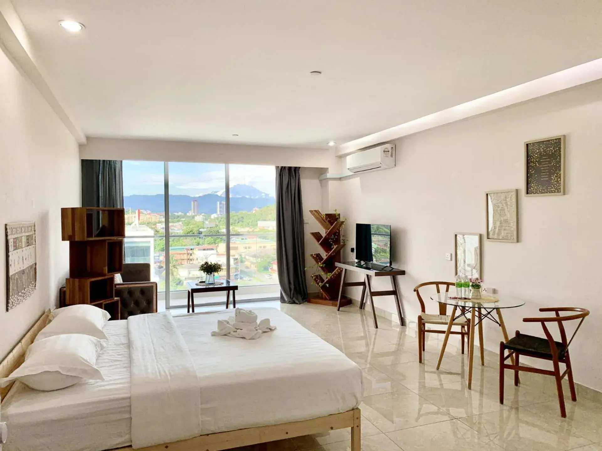 Studio in Deco Home @ Aru Suites Studio in Deco Home @ Aru Suites