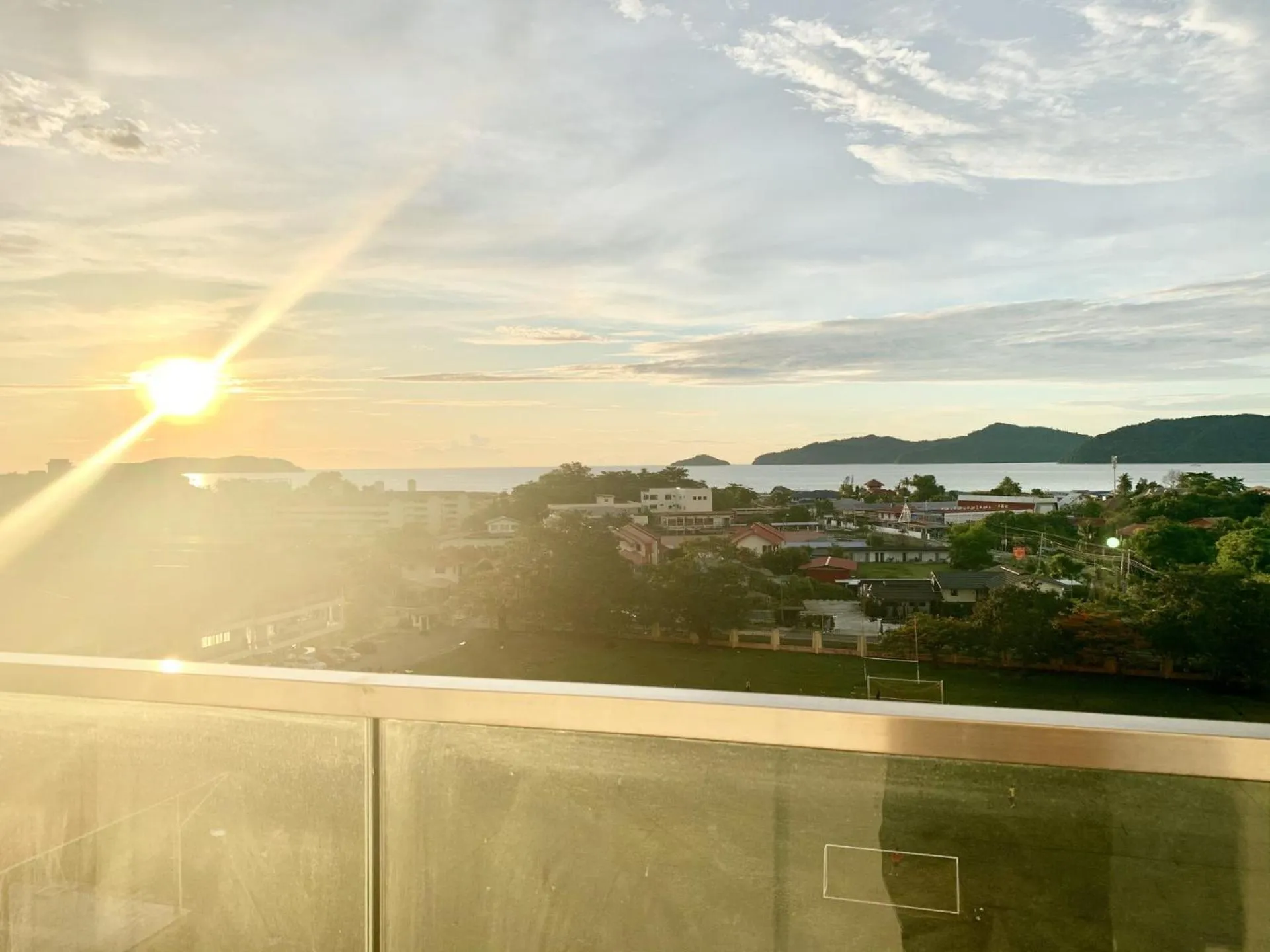 Sea view in Deco Home @ Aru Suites