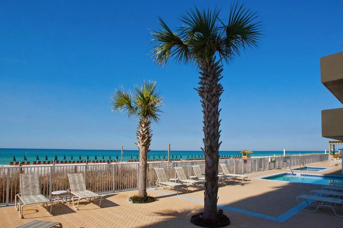 Emerald Isle Beach Resort by Sand Seeker Vacations