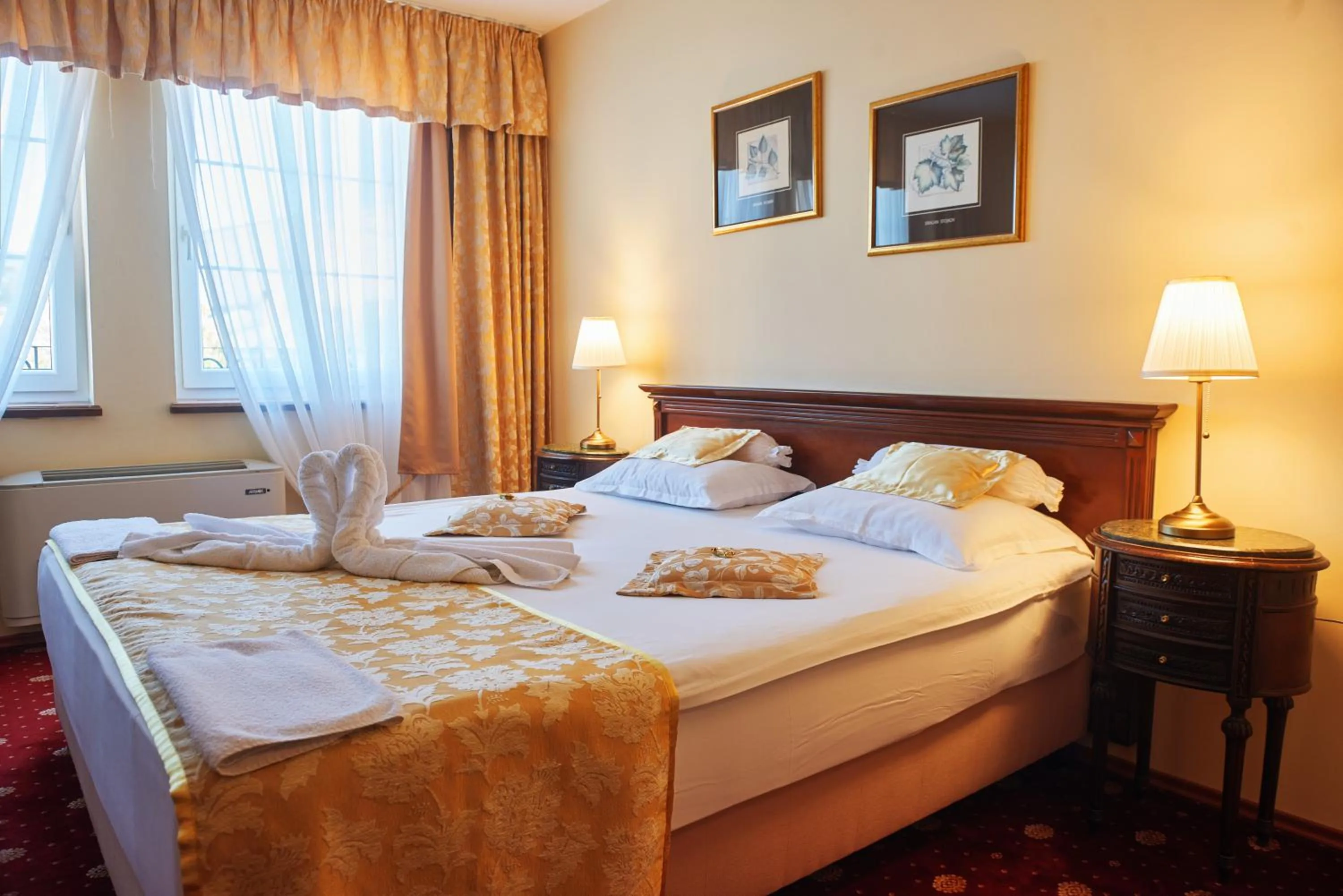 Bed in Garni Hotel Andric
