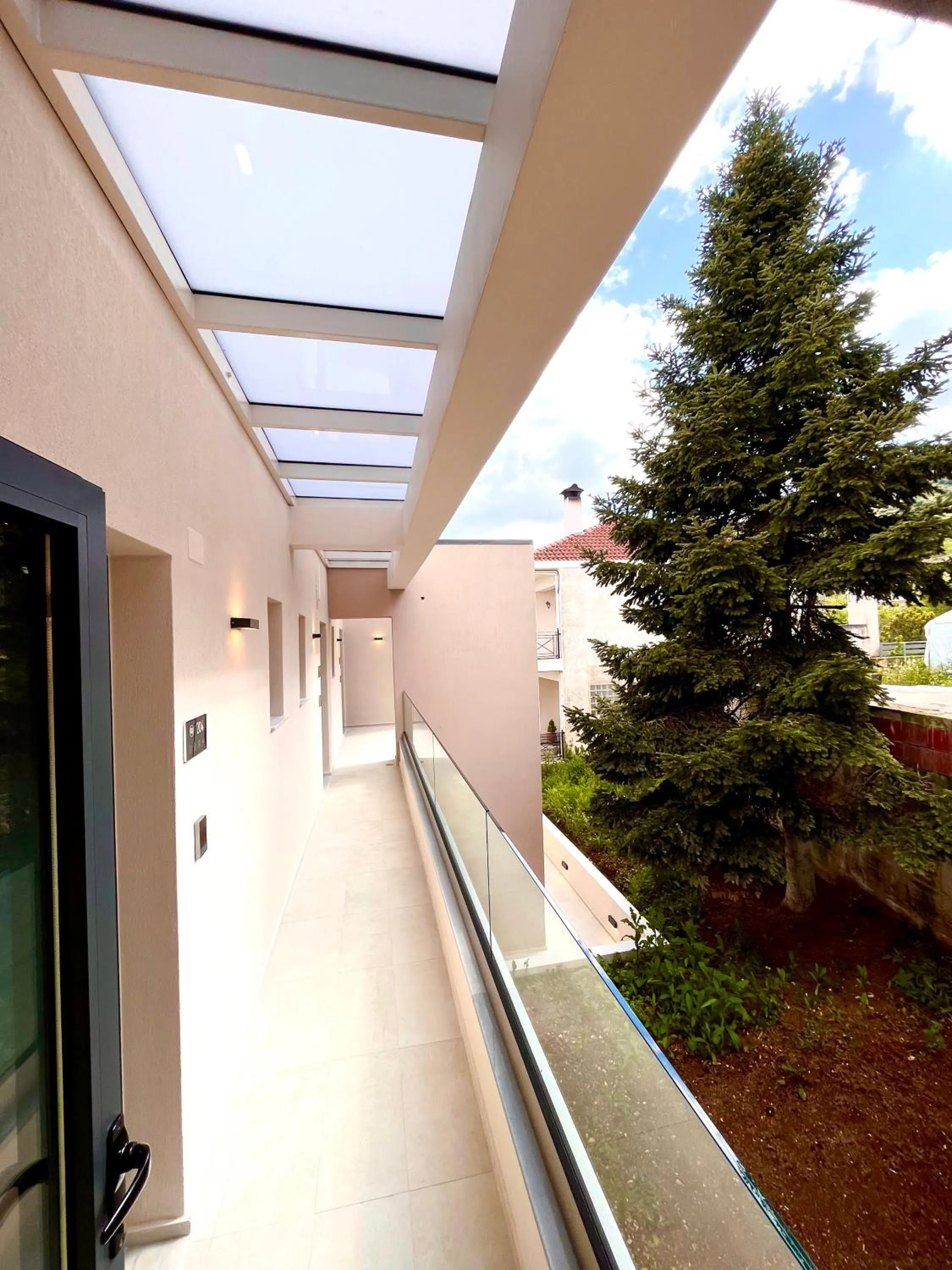 Day in CITY HILL Luxury Apartments