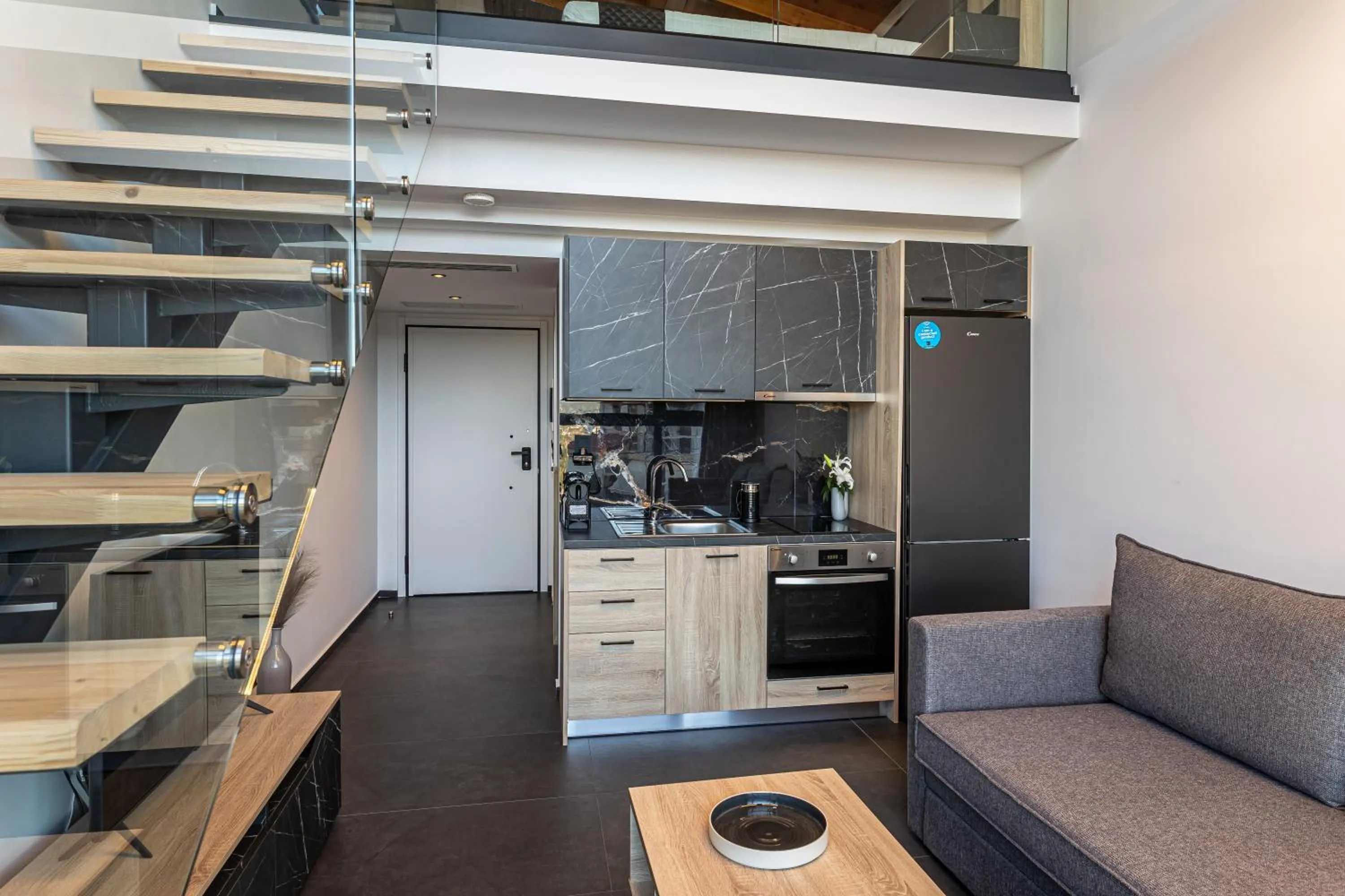 Kitchen or kitchenette in CITY HILL Luxury Apartments