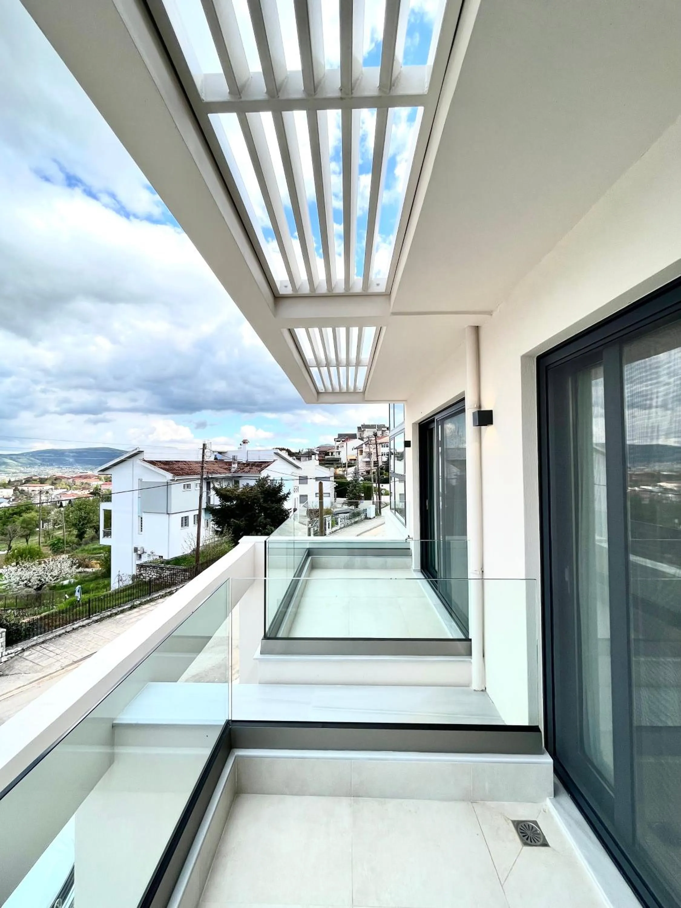 Day in CITY HILL Luxury Apartments