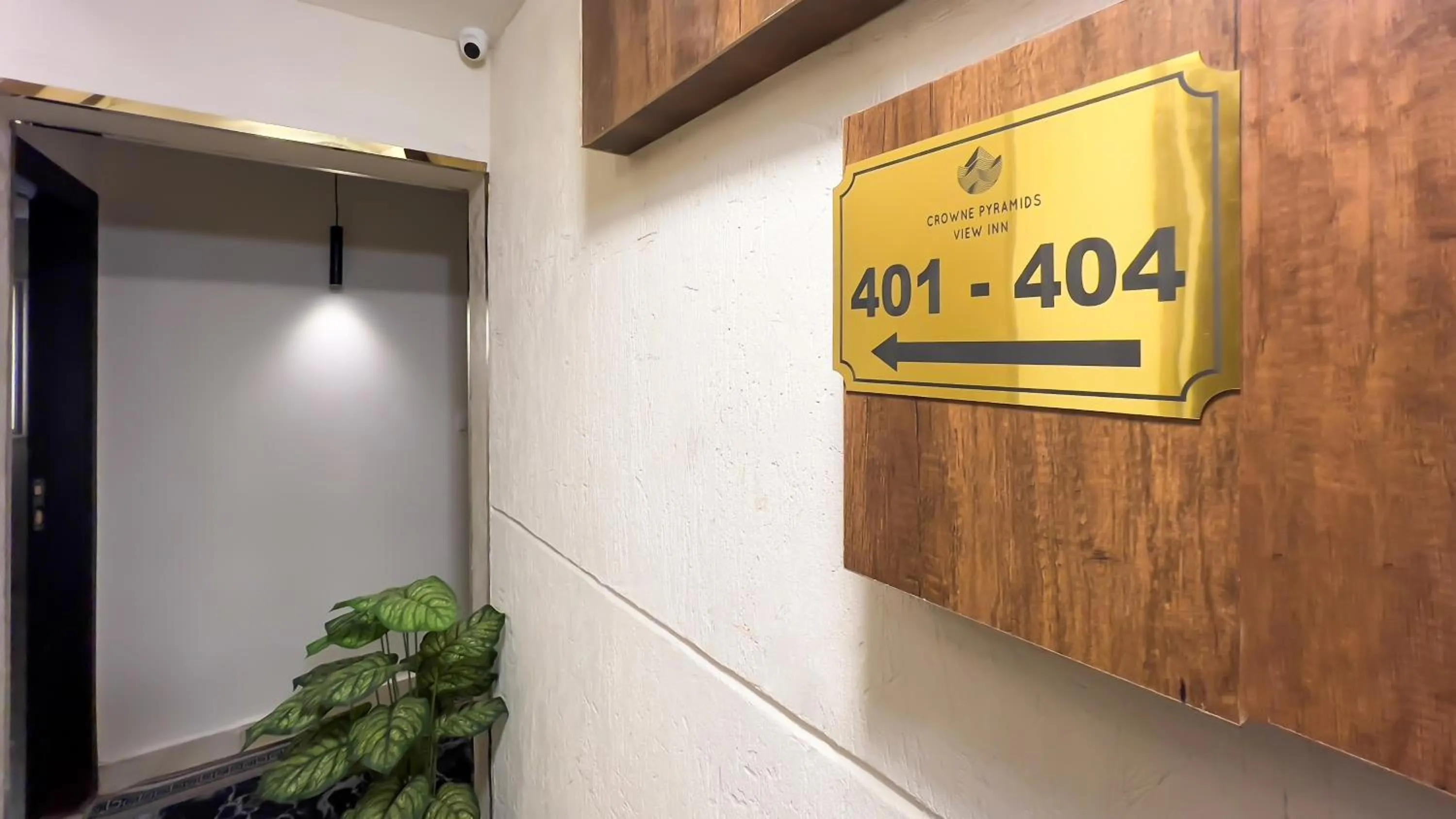 Property logo or sign in Crowne Pyramids View inn