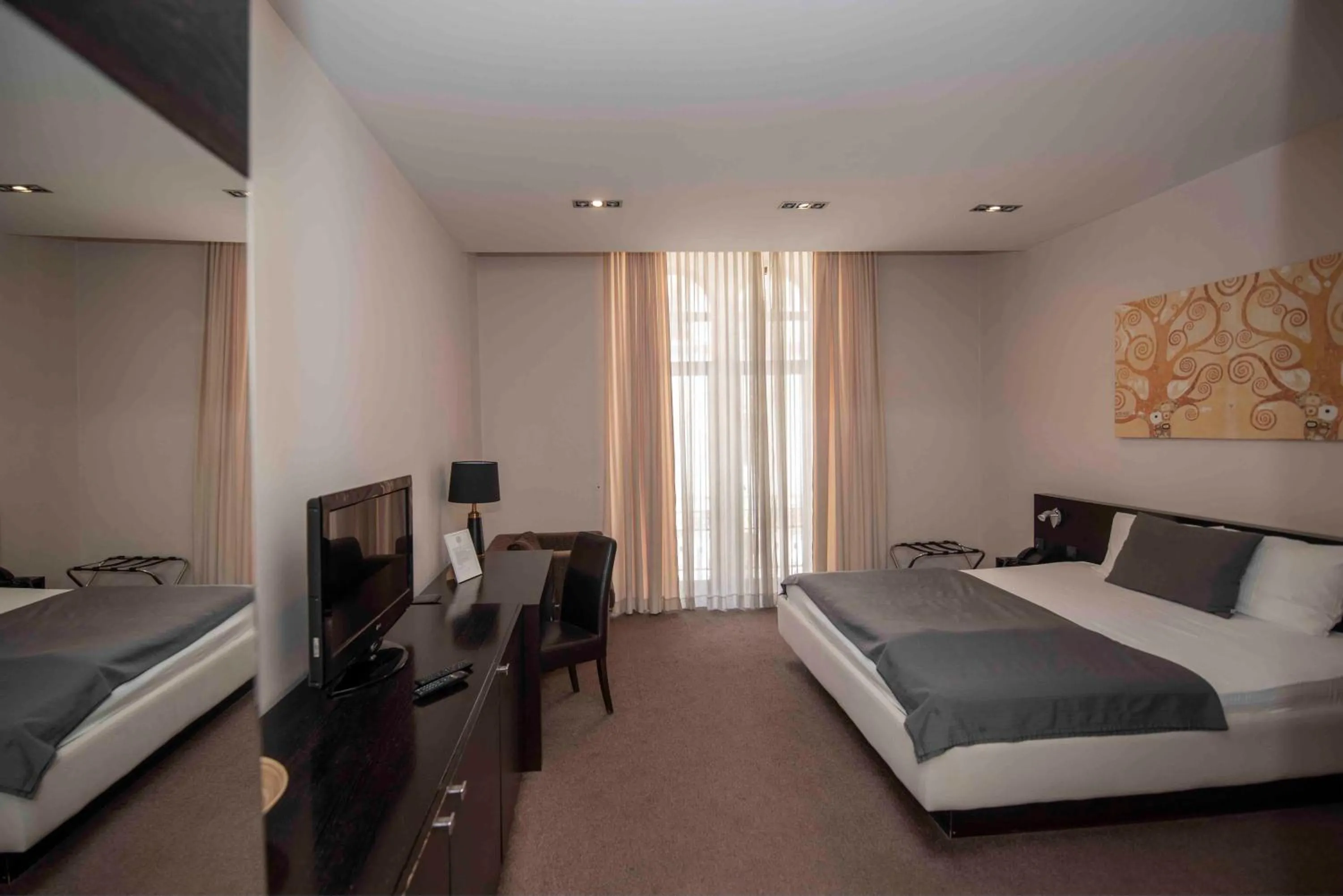 Hotel Platani