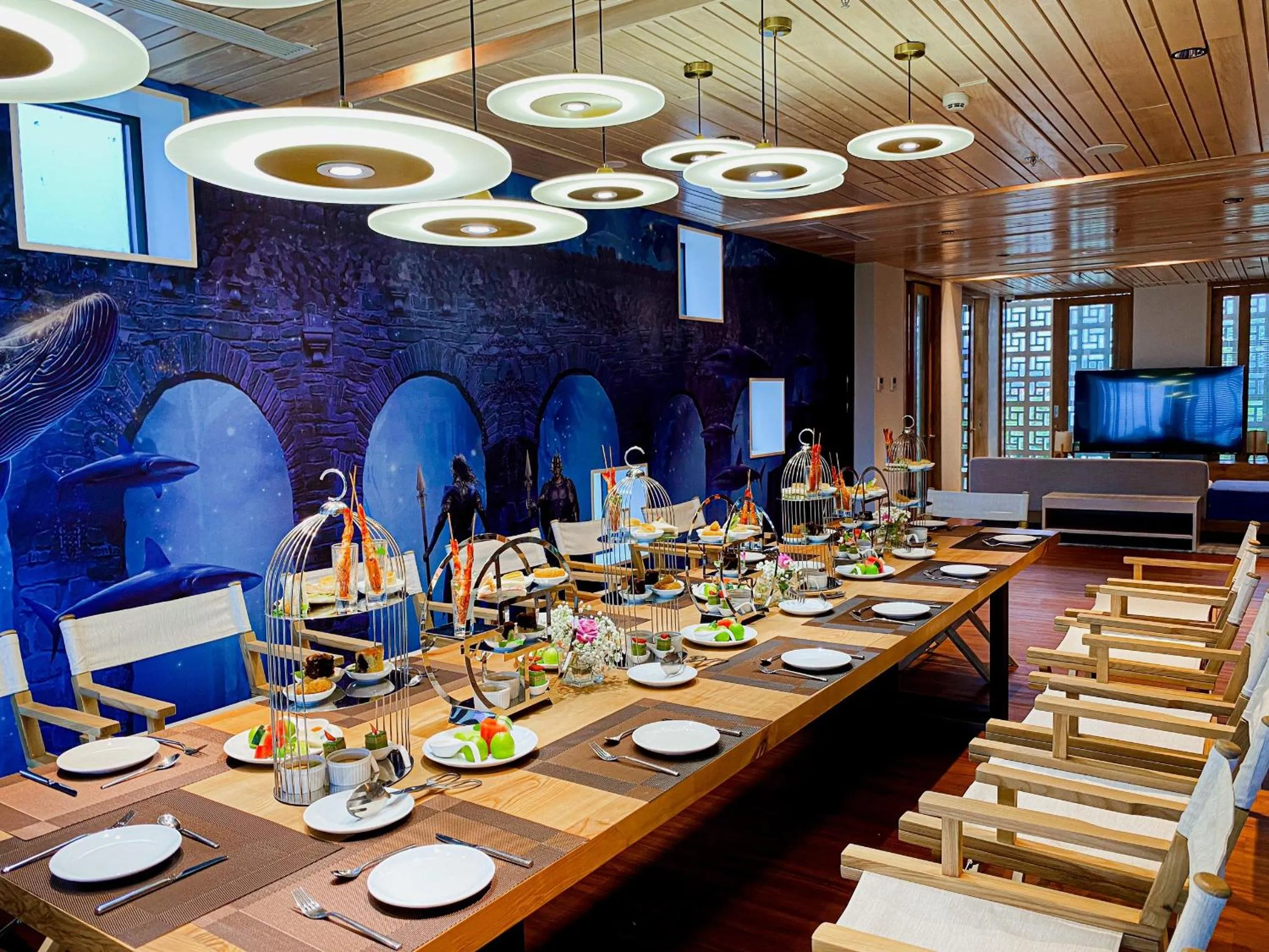 Restaurant/places to eat in TTC Van Phong Bay Resort - Himalaya Sauna & Steam Retreat Included