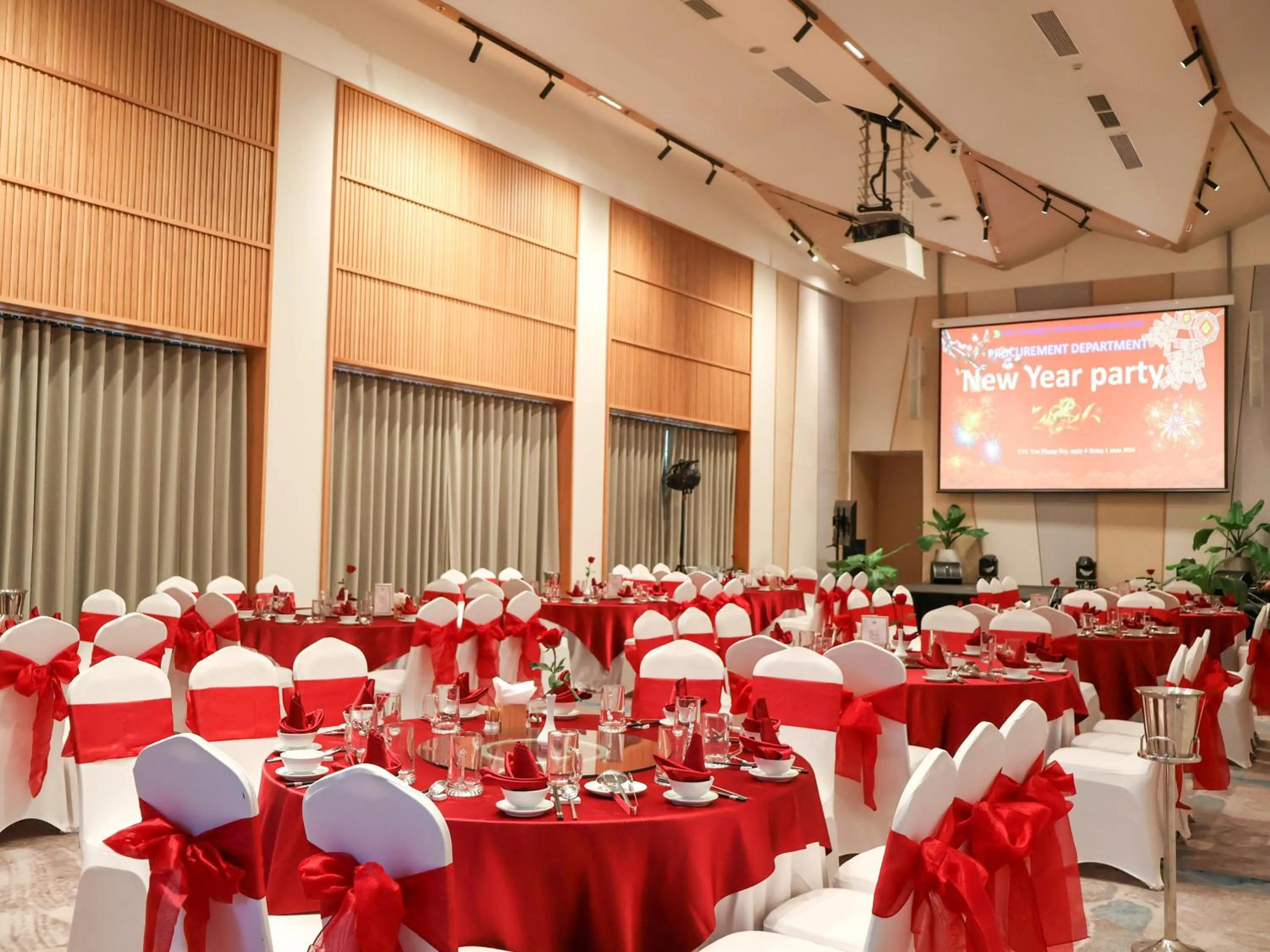 Banquet/Function facilities in TTC Van Phong Bay Resort - Himalaya Sauna & Steam Retreat Included