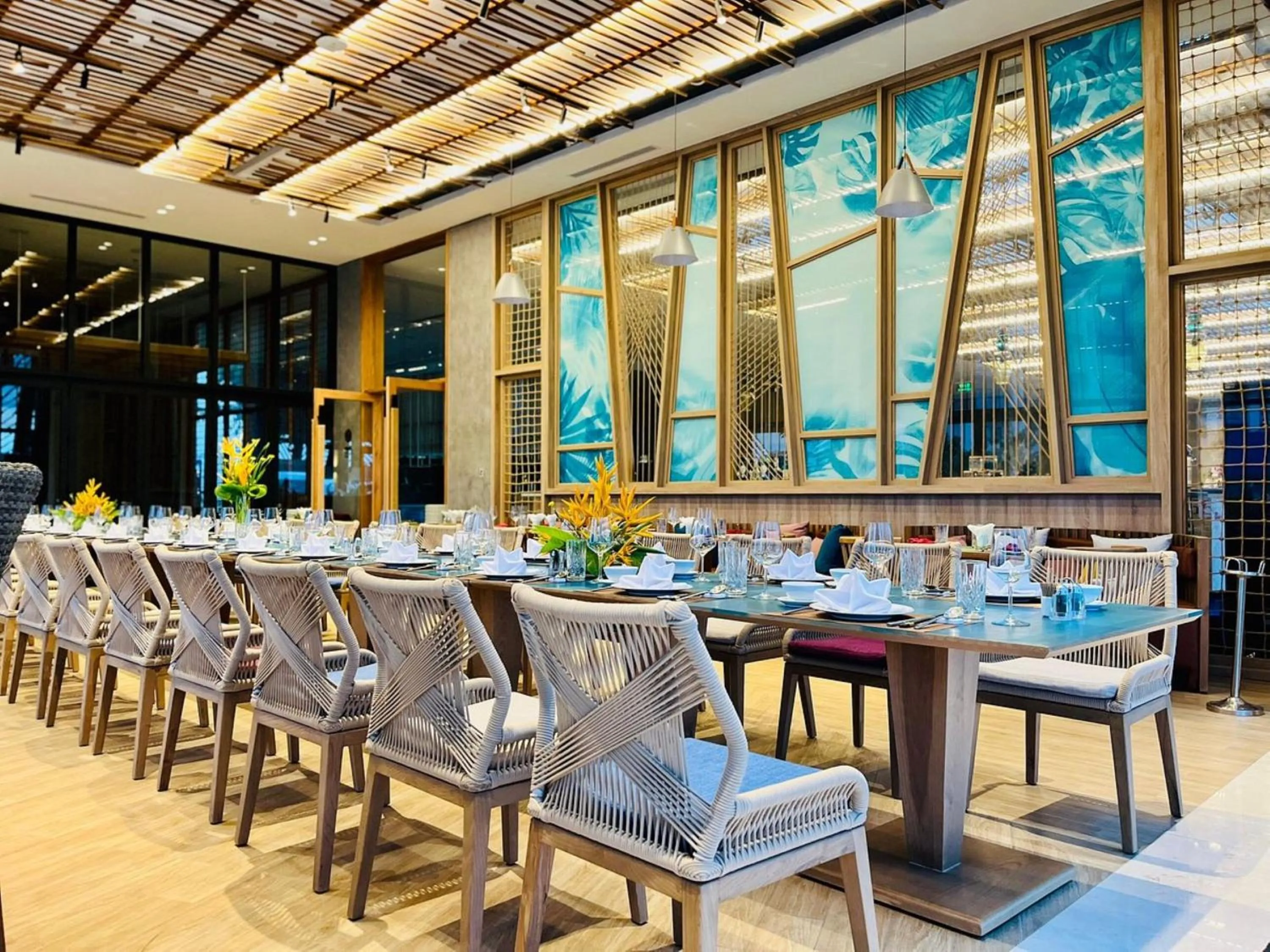 Restaurant/places to eat in TTC Van Phong Bay Resort - Himalaya Sauna & Steam Retreat Included