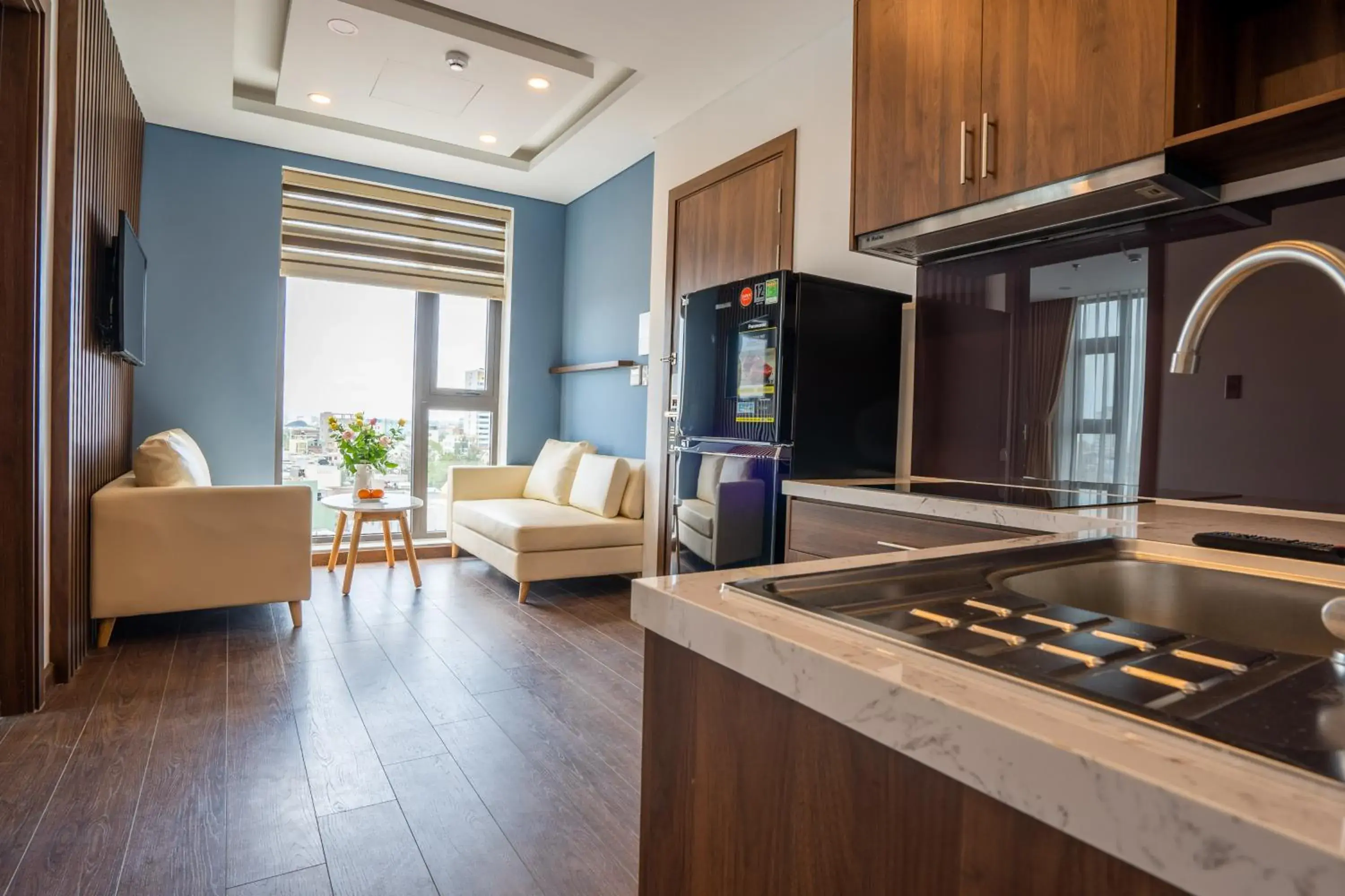 Quadruple Room with Balcony in Minh Quan Hotel - Da Nang Center By HOS Quadruple Room with Balcony in Minh Quan Hotel - Da Nang Center By HOS