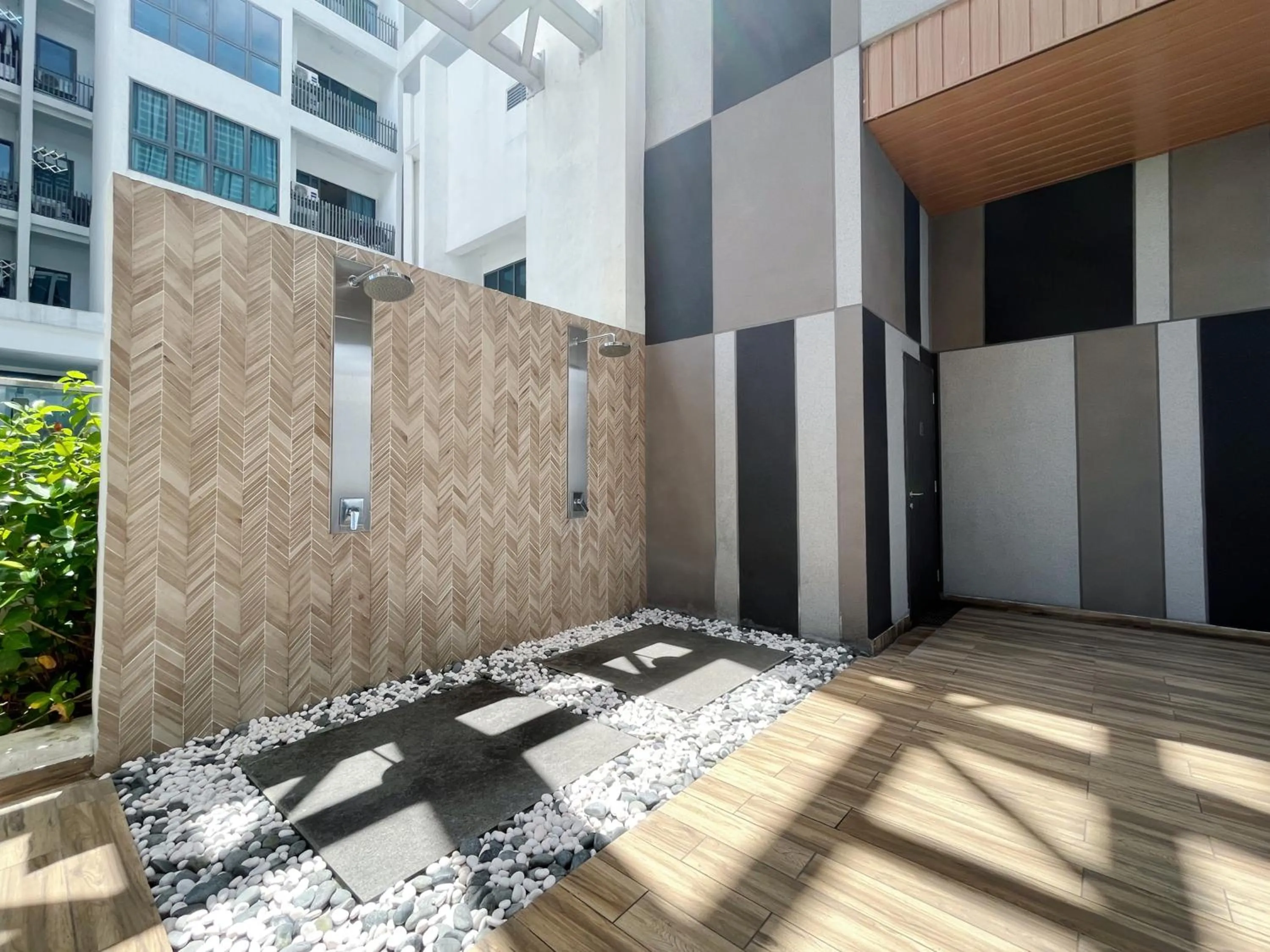 Shower in The Colony By Infinitum By Awesomestay