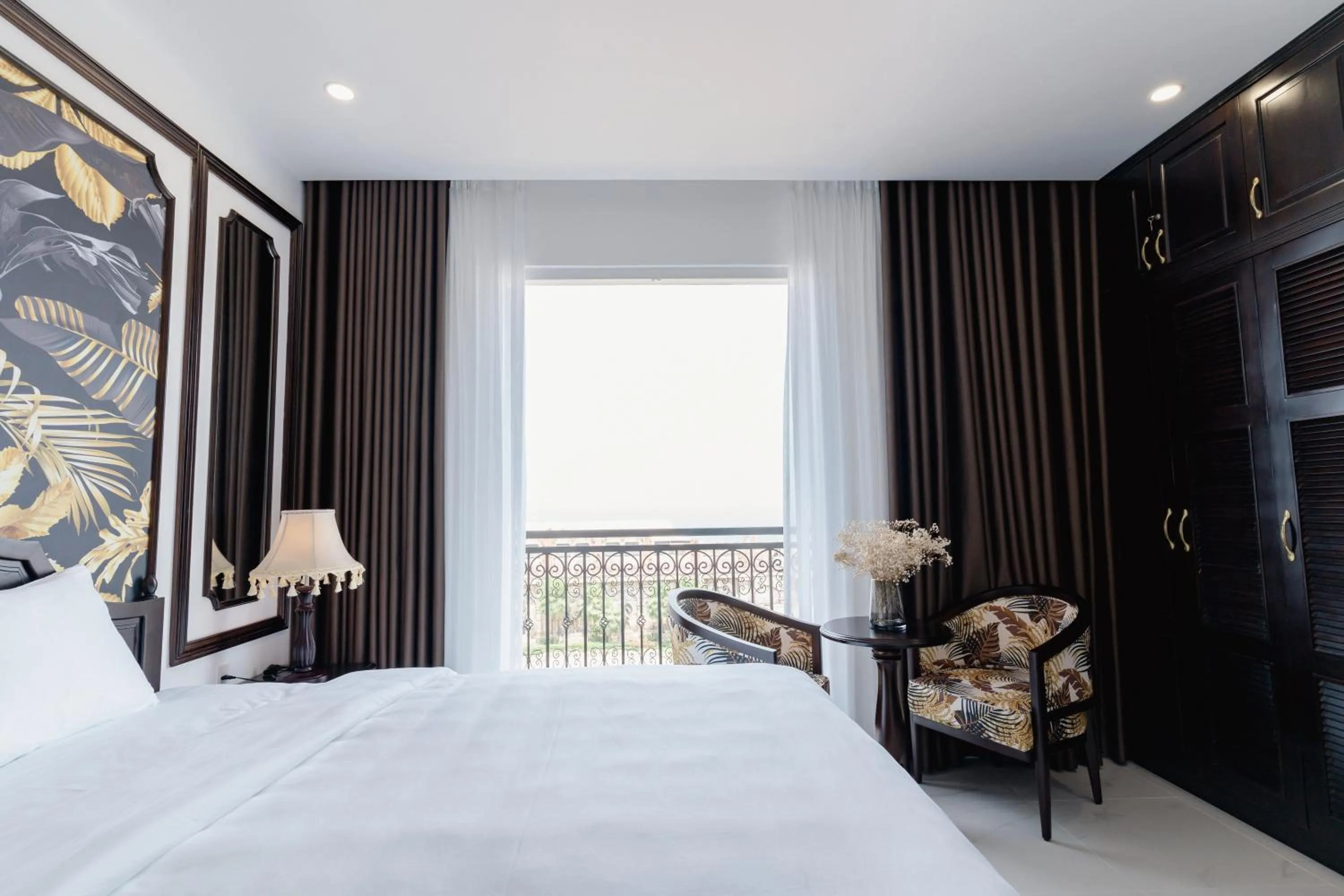 Bedroom, Bed in Royal Hotel Phu Quoc