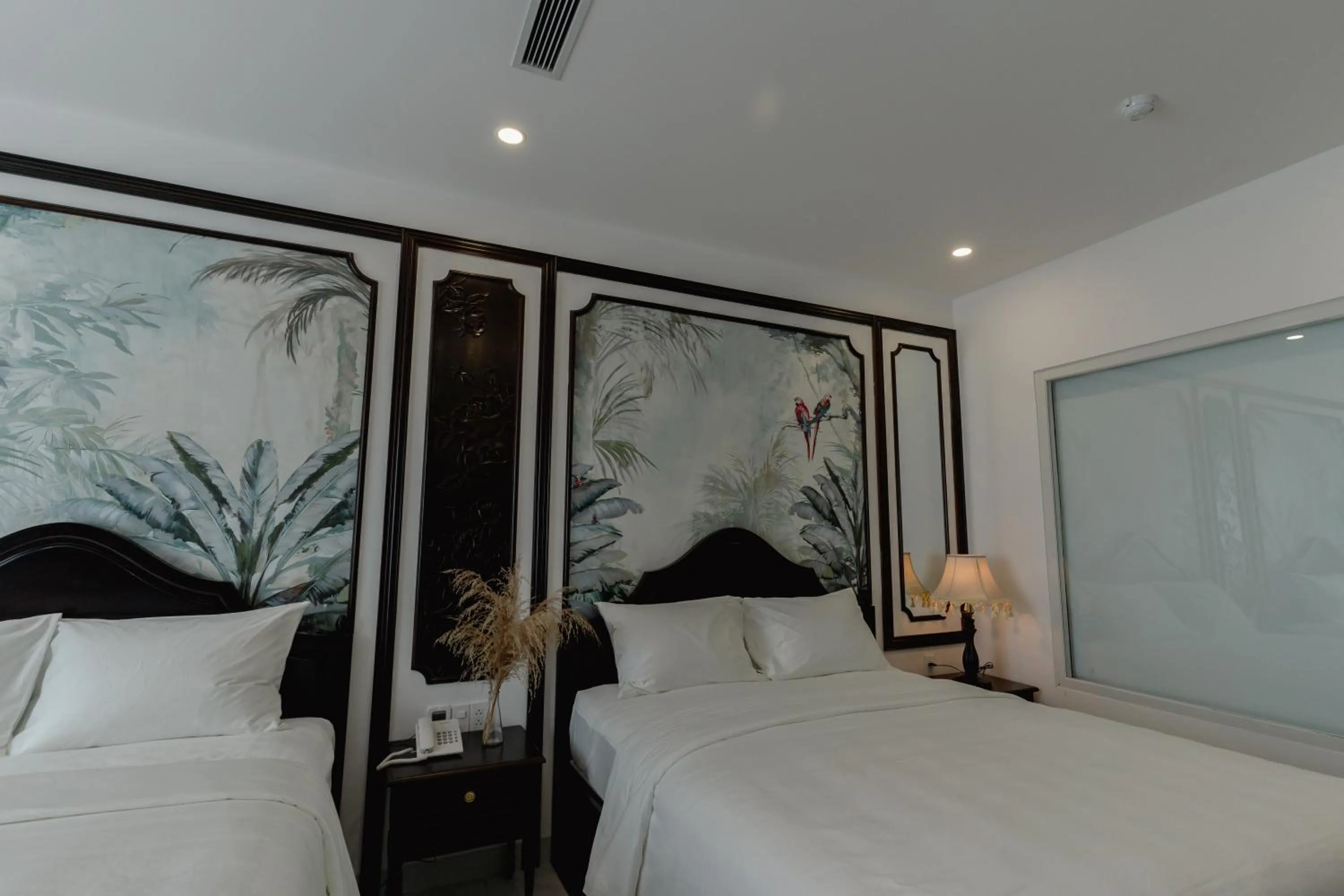 Bed in Royal Hotel Phu Quoc