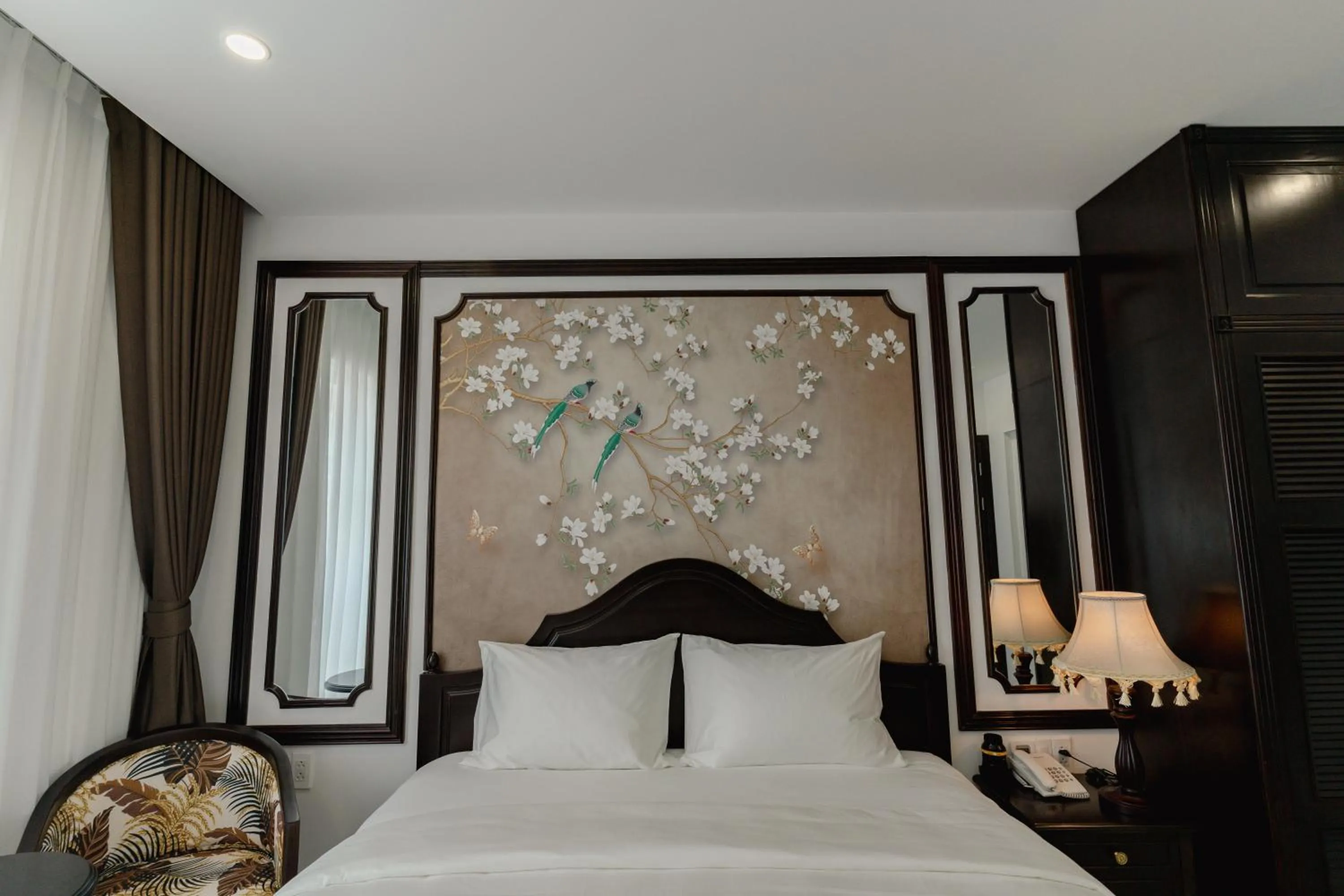 Bed in Royal Hotel Phu Quoc
