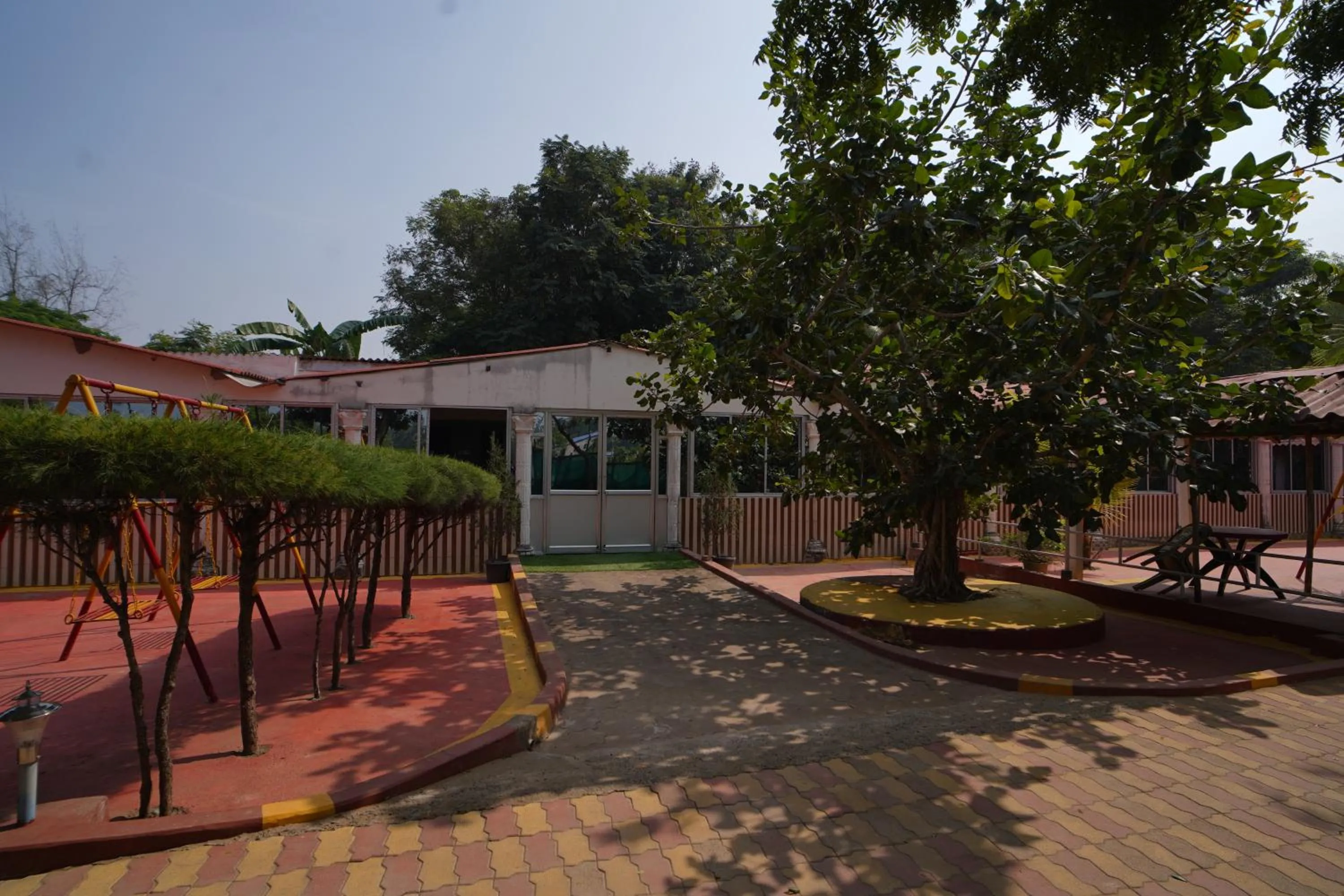 Property building in Lake View Village Resort