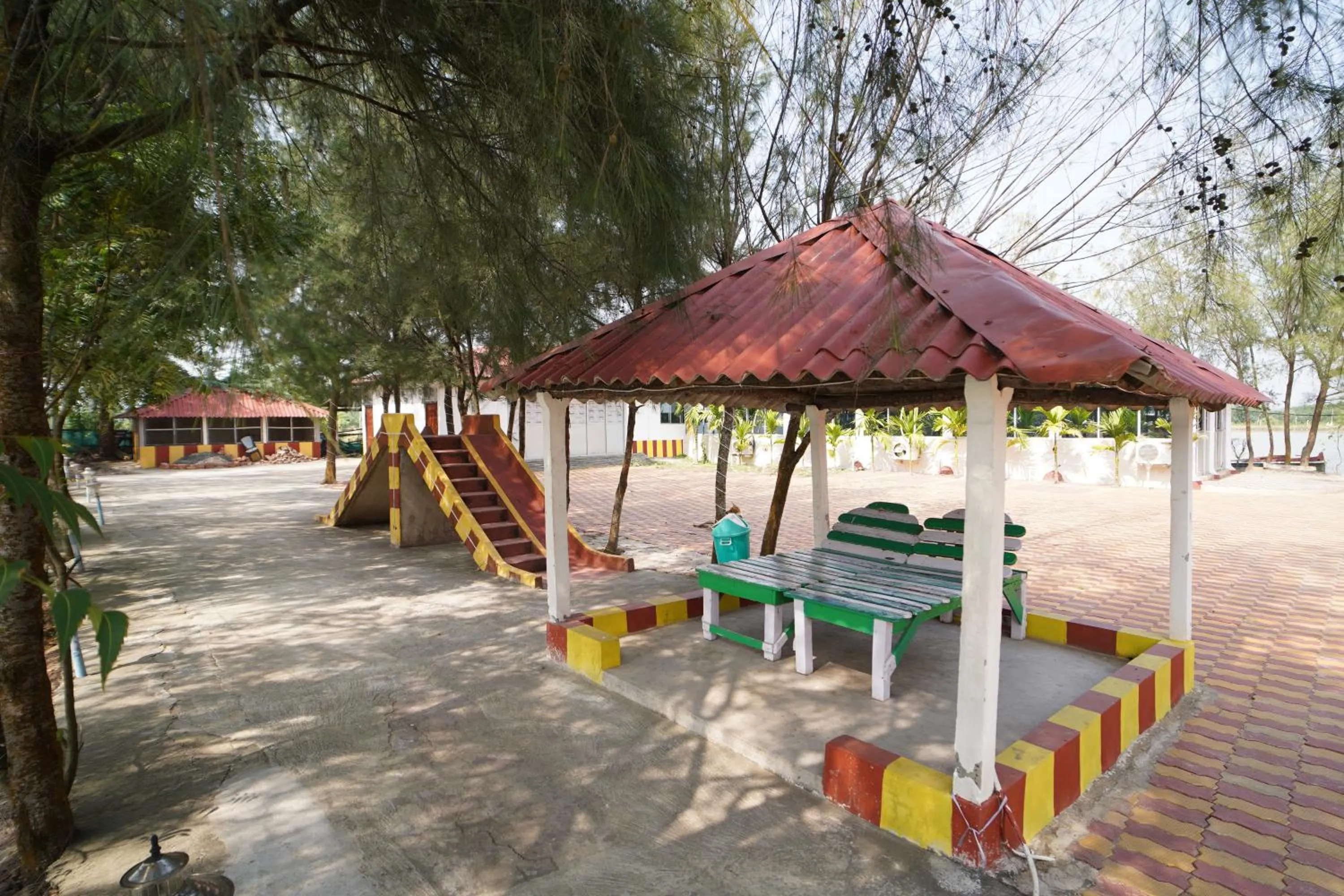 Property building in Lake View Village Resort