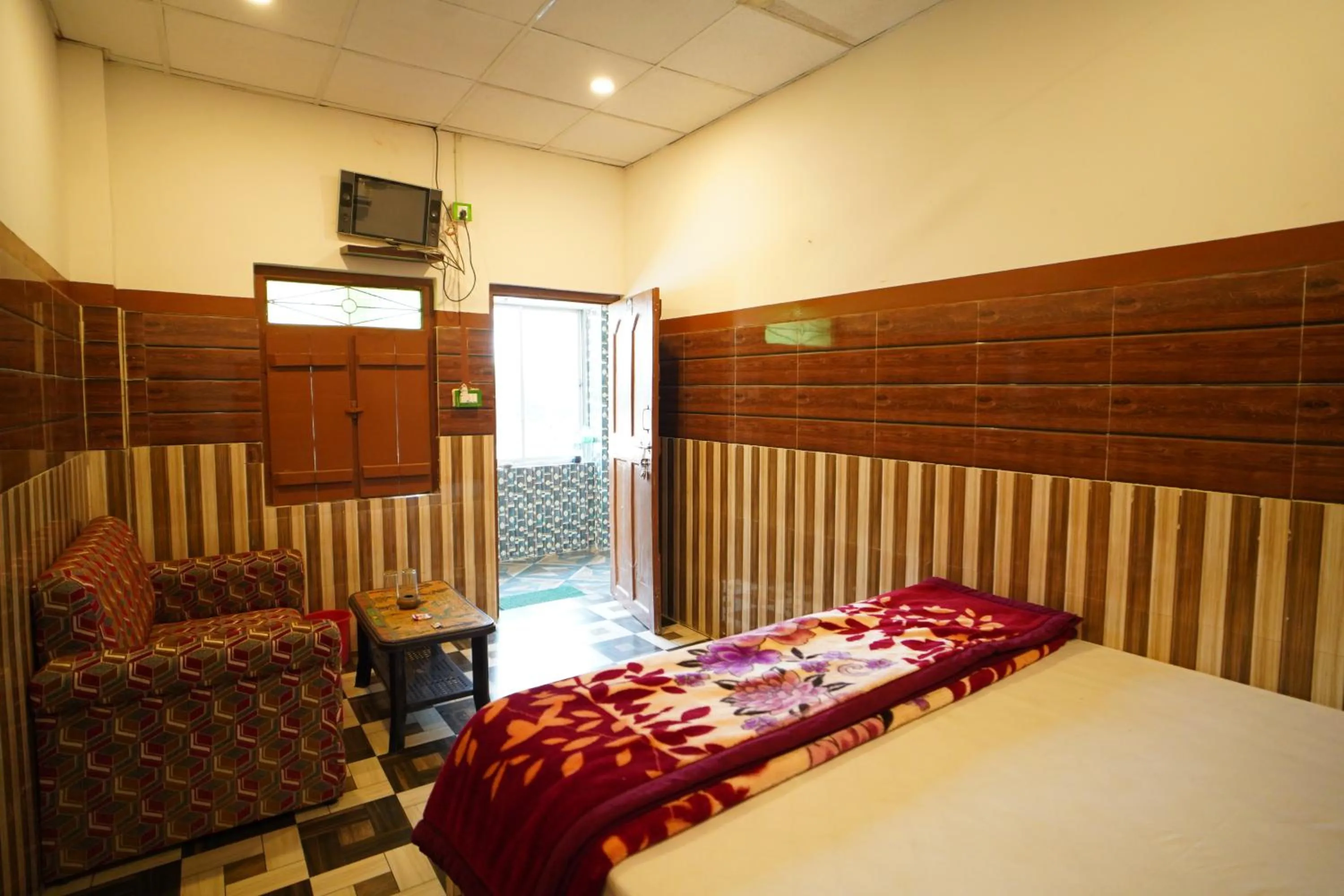 Bed in Lake View Village Resort
