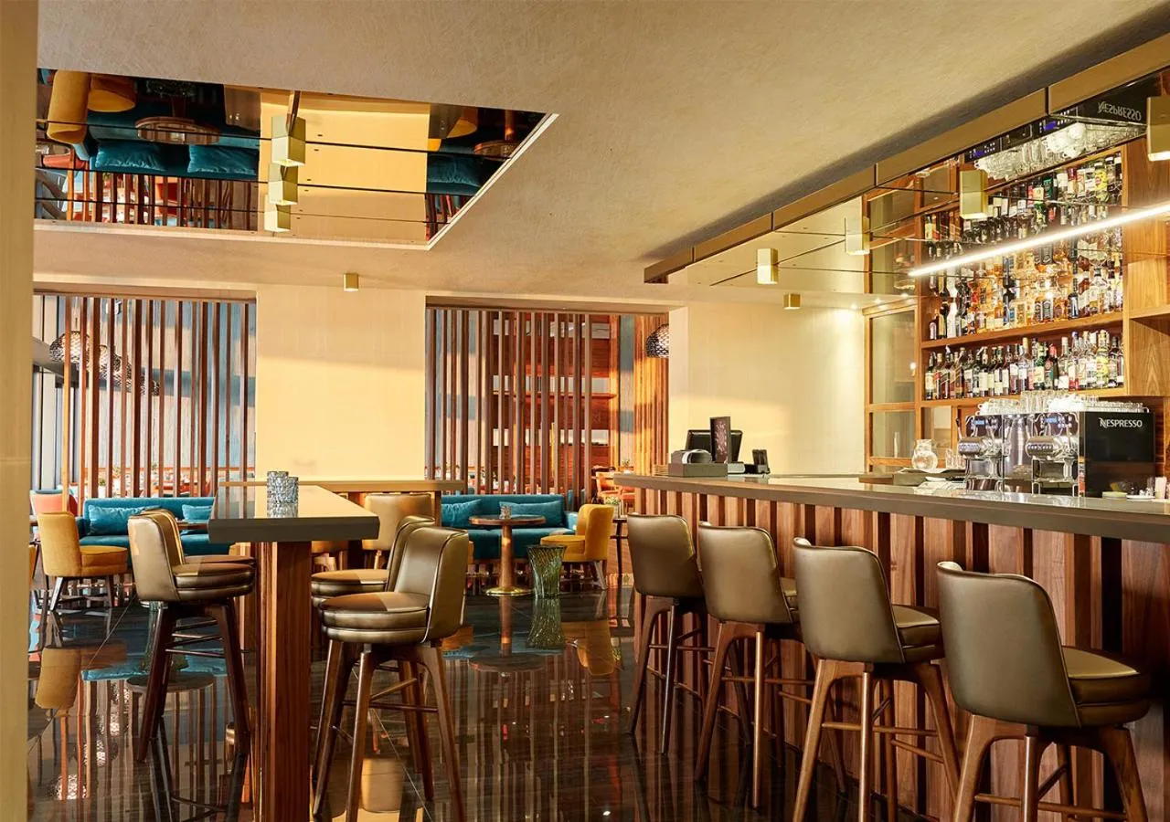 Lounge or bar in Maestral Resort & Casino