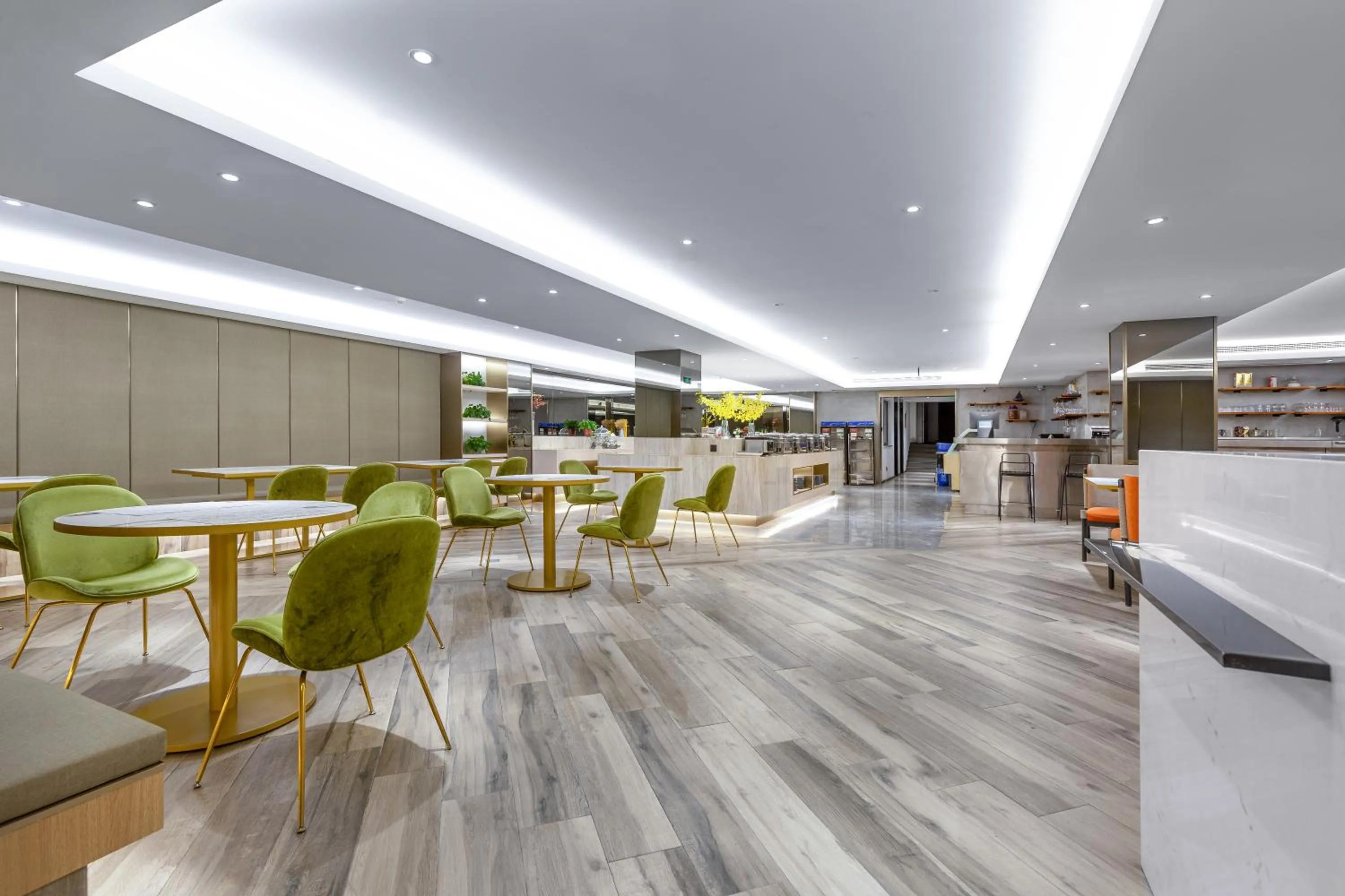 Restaurant/places to eat in Tuke China Hotel -Wenzhou South Bus Terminal