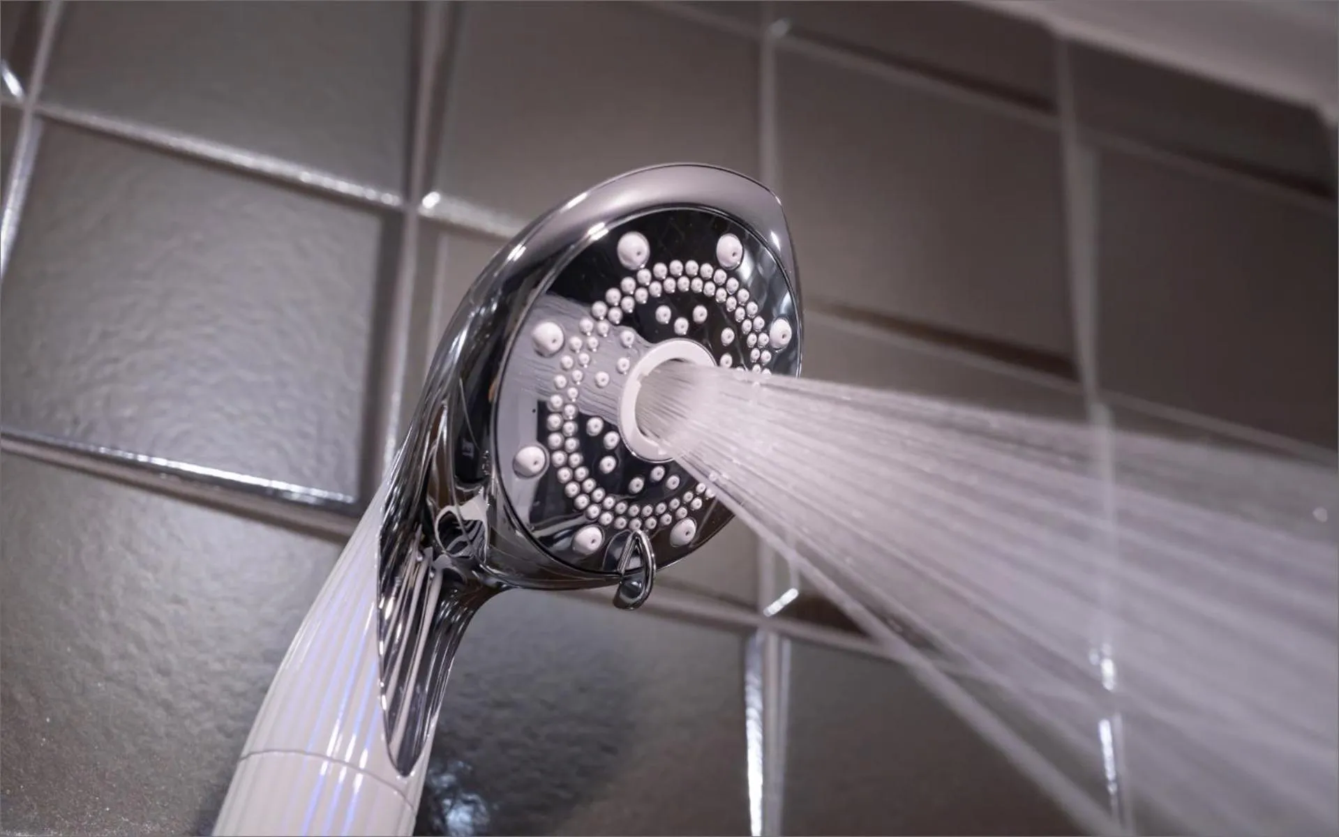 Shower in HOTEL KABUKI